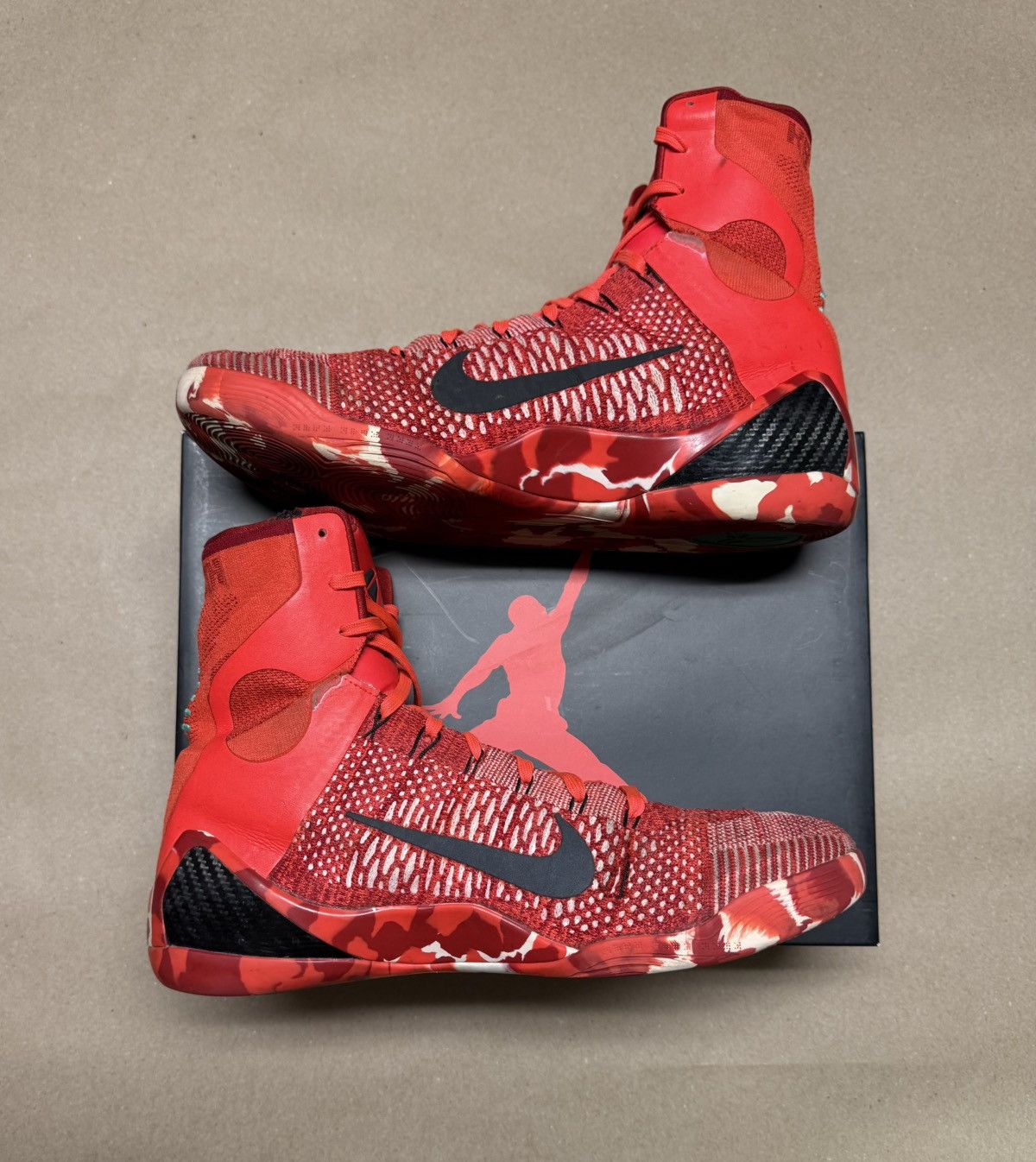 Nike Nike Kobe 9 Elite Christmas men’s size 14 Jordan Rare! Size US 14 / EU 47 - 2 Thumbnail