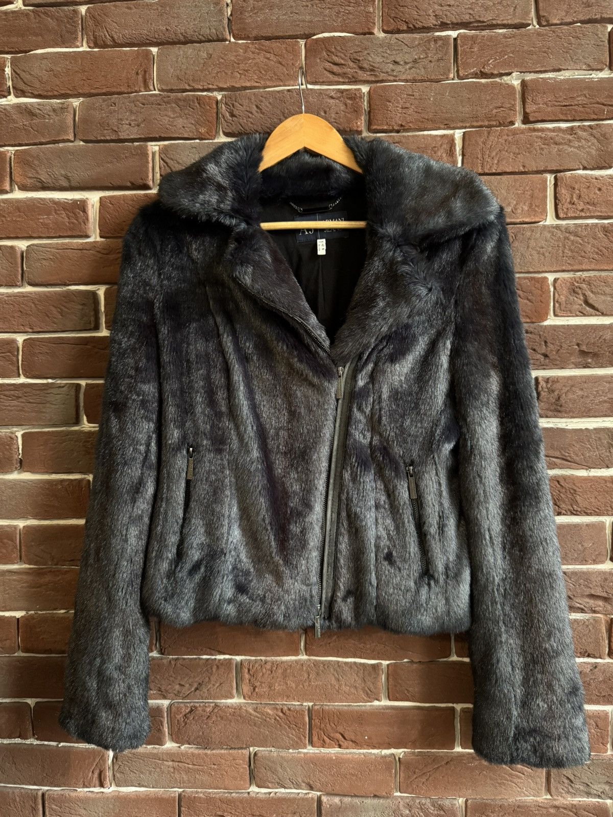 Armani Vintage Y2K Armani Jeans Faux Fur Black Zip Jacket Designer Size M / US 6-8 / IT 42-44 - 1 Thumbnail