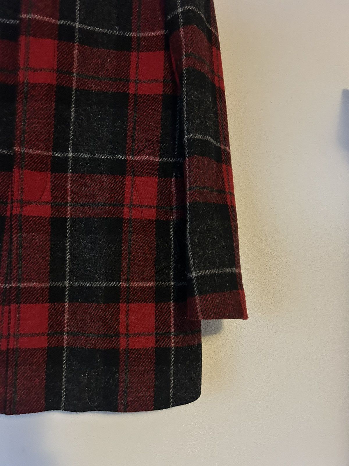 Saint Laurent Paris Saint Laurent Red & Black Tartan Wool Overcoat Size US M / EU 48-50 / 2 - 5 Thumbnail