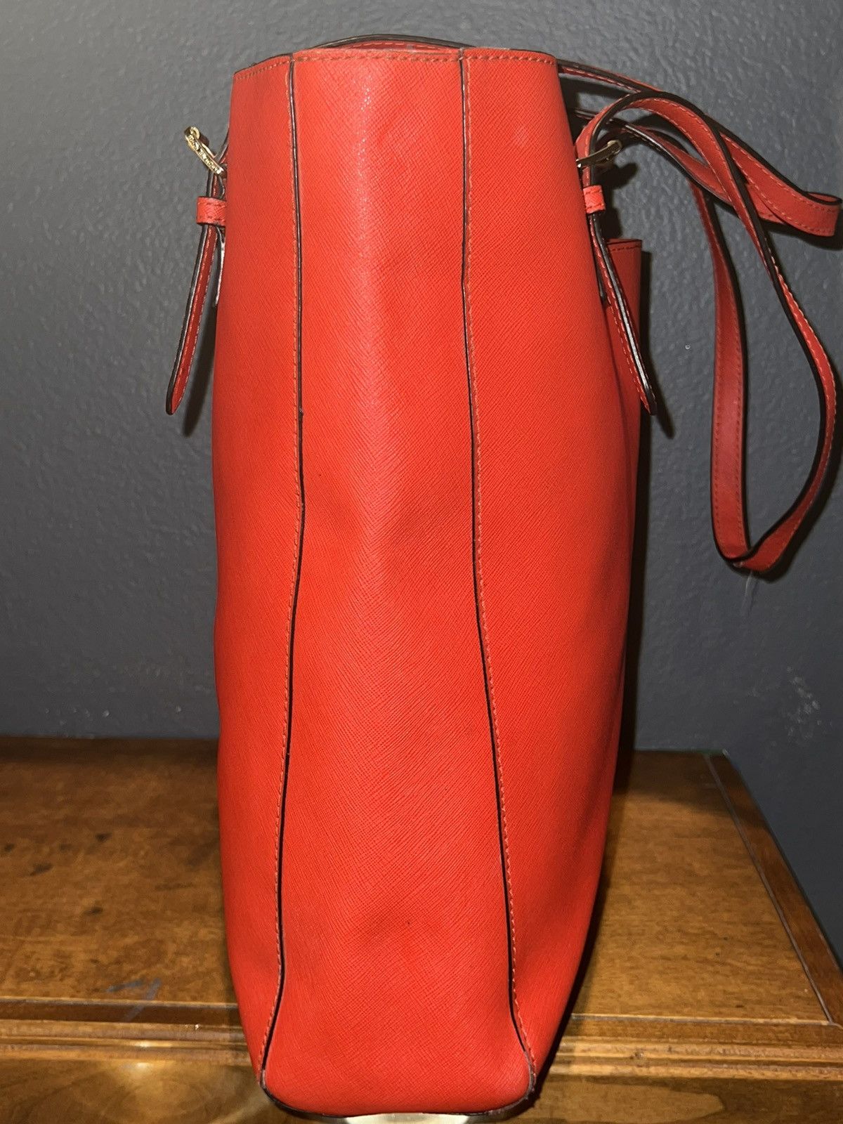 Michael Kors Michael Kors Saffiano Leather Bag Size ONE SIZE - 16 Thumbnail