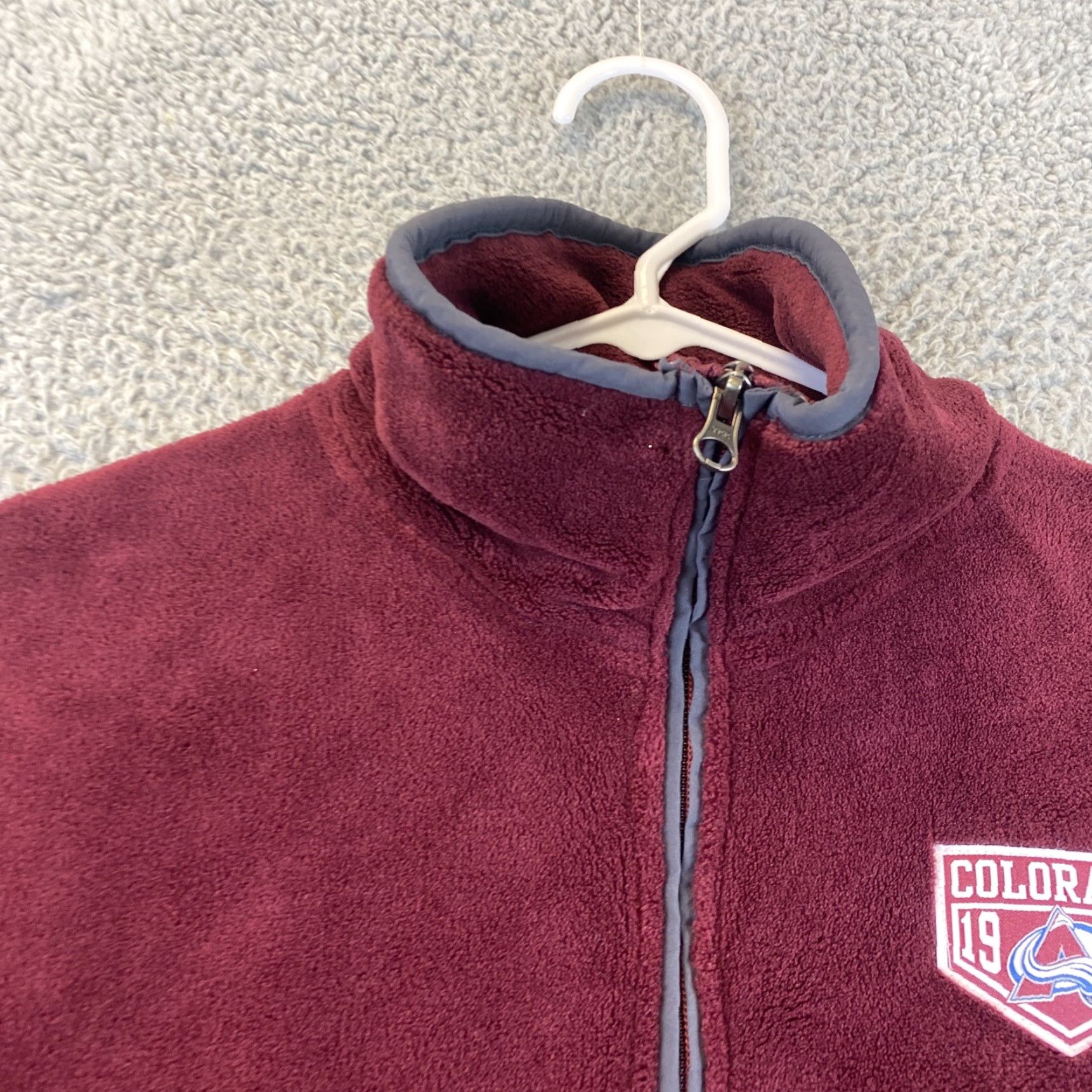 NHL Avalanche NHL Women’s 1/4 Zip Fleece Sweater size XL Jacket Burgundy /66-6 Size XL / US 12-14 / IT 48-50 - 3 Thumbnail