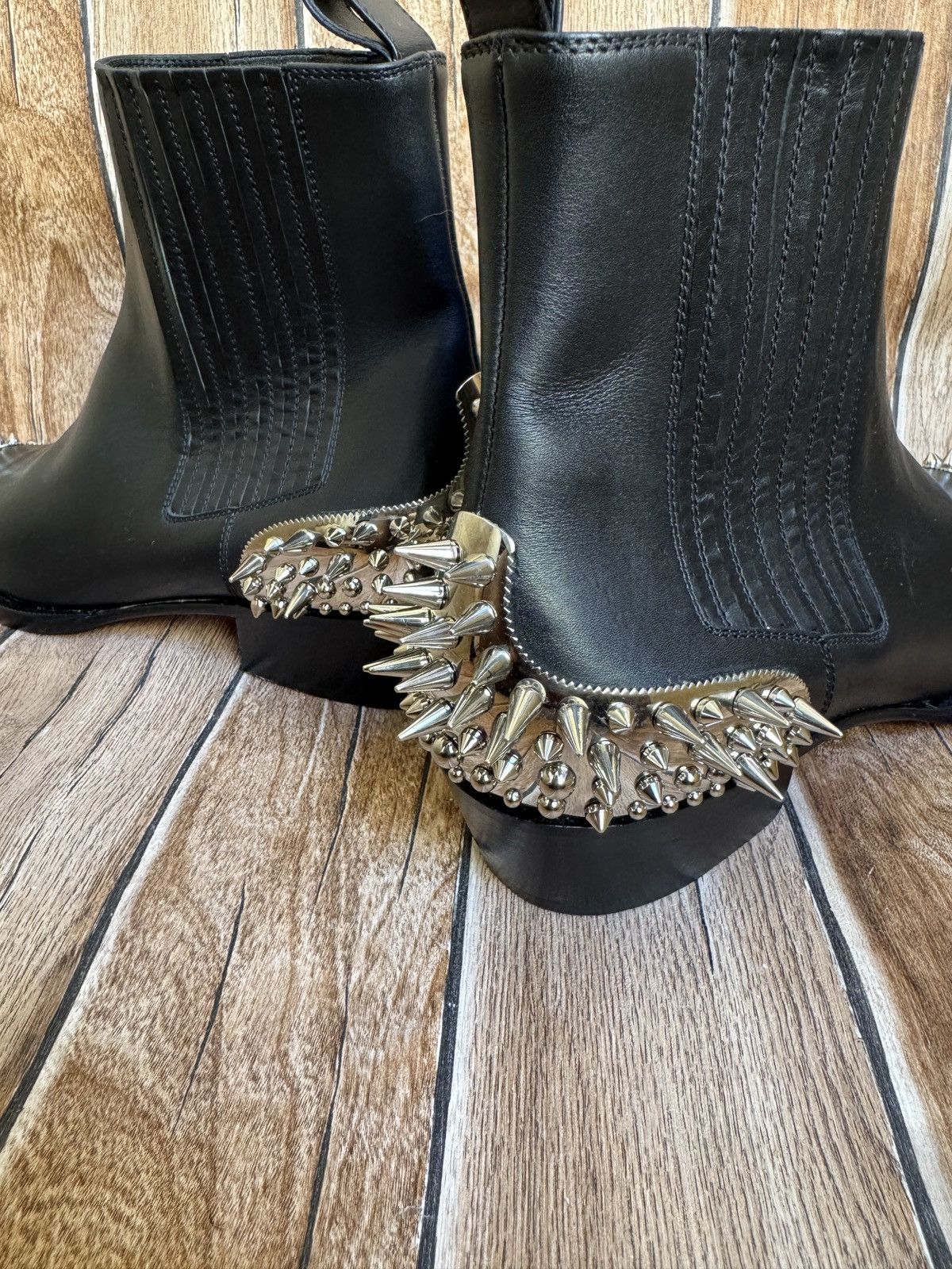 Christian Louboutin Cheliviss meteor Boots Size US 9 / EU 42 - 11 Thumbnail