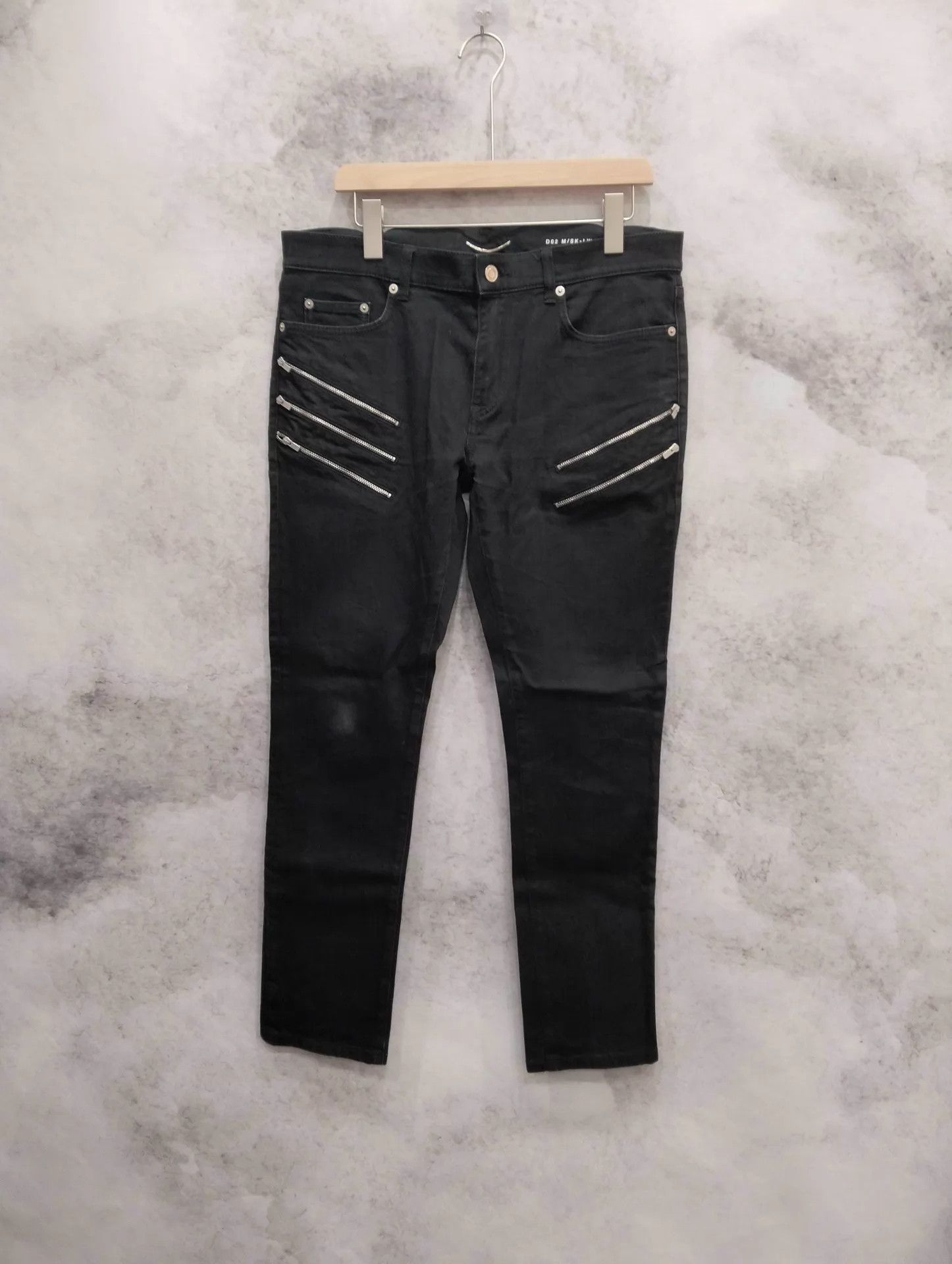 Saint Laurent Paris Saint Laurent 5-zip black jeans 33 Size US 33 - 1 Thumbnail