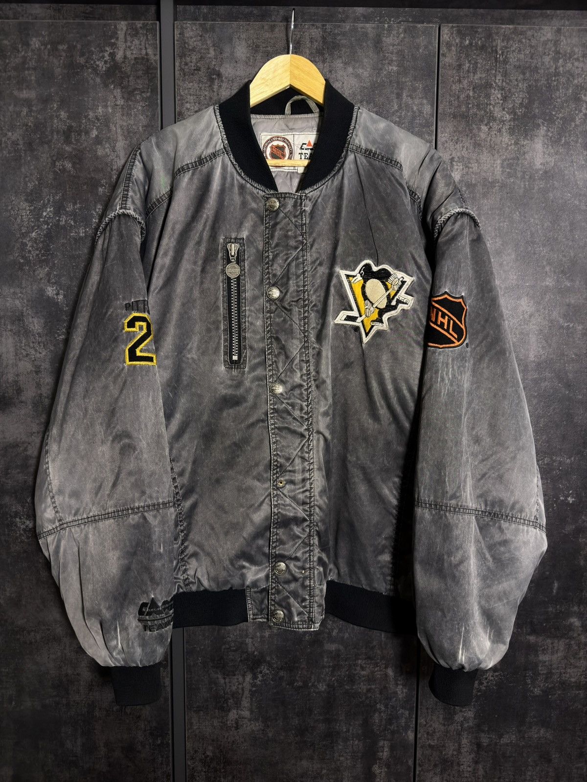 Other Vintage 90s NHL Pittsburgh Penguins Bomber Jacket Supreme Size US XL / EU 56 / 4 - 2 Thumbnail