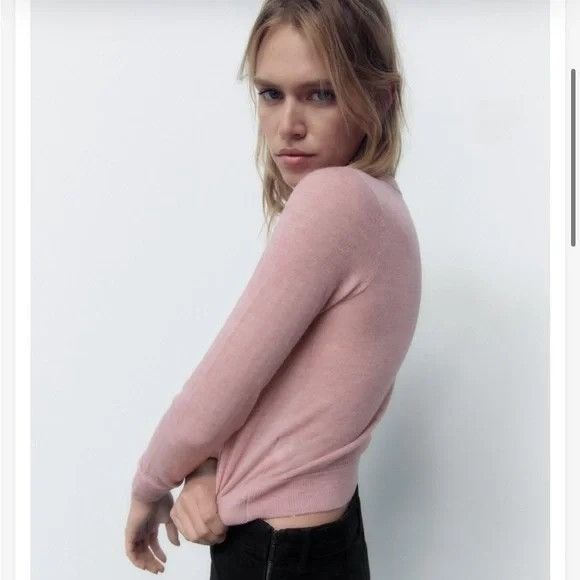Zara Zara Wool Blend V-Neck Sweater Pale Pink Size S / US 4 / IT 40 - 3 Thumbnail