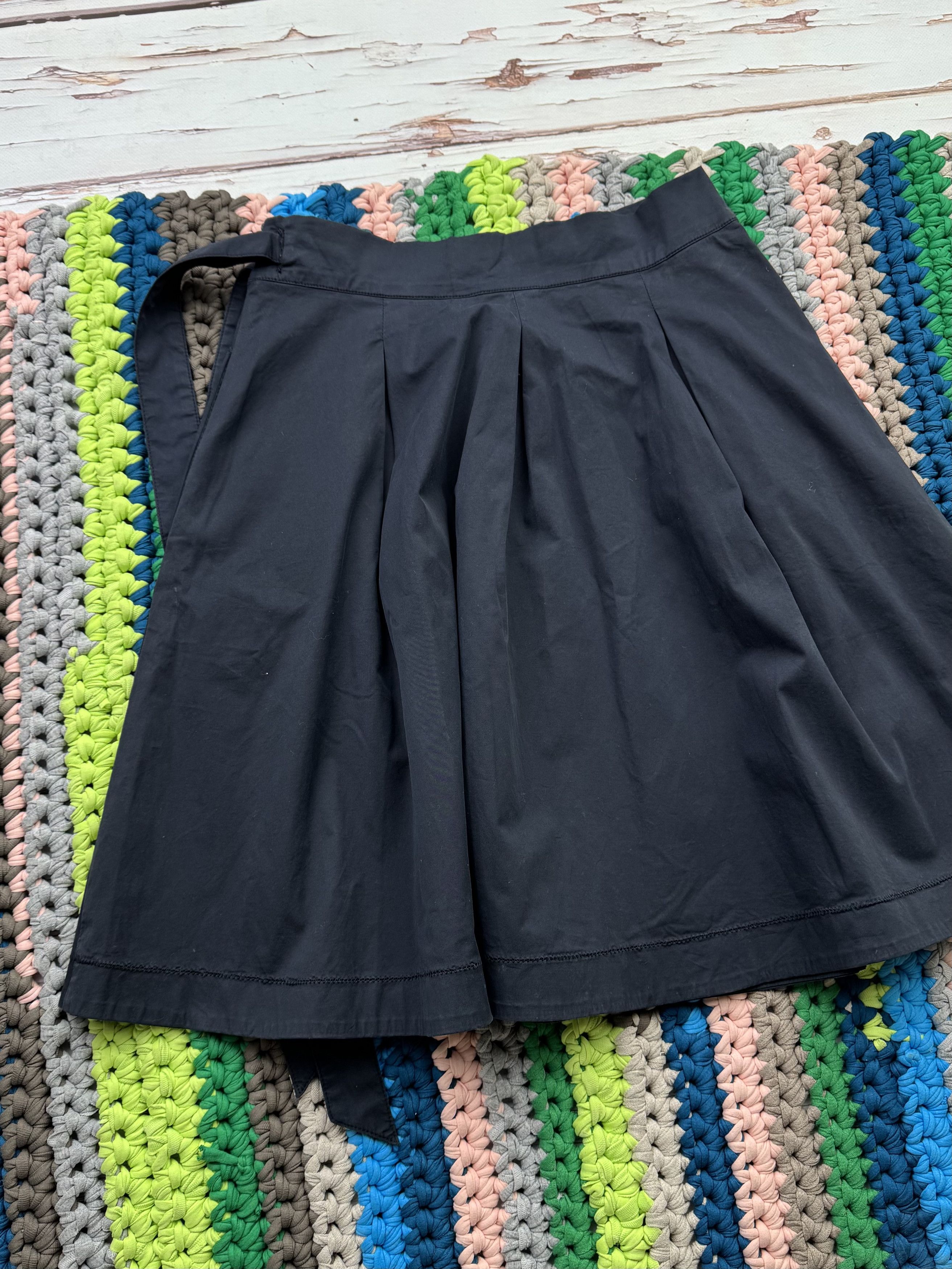 Love Moschino Love Moschino Flare Skirt With Belt (V118)(D10) Size 27" / US 4 / IT 40 - 7 Thumbnail