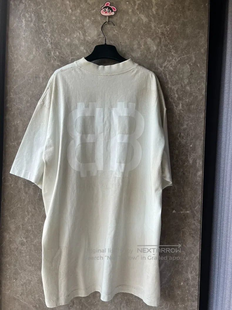 Balenciaga Balenciaga Bitcoin Short Sleeve S Size US S / EU 44-46 / 1 - 2 Thumbnail