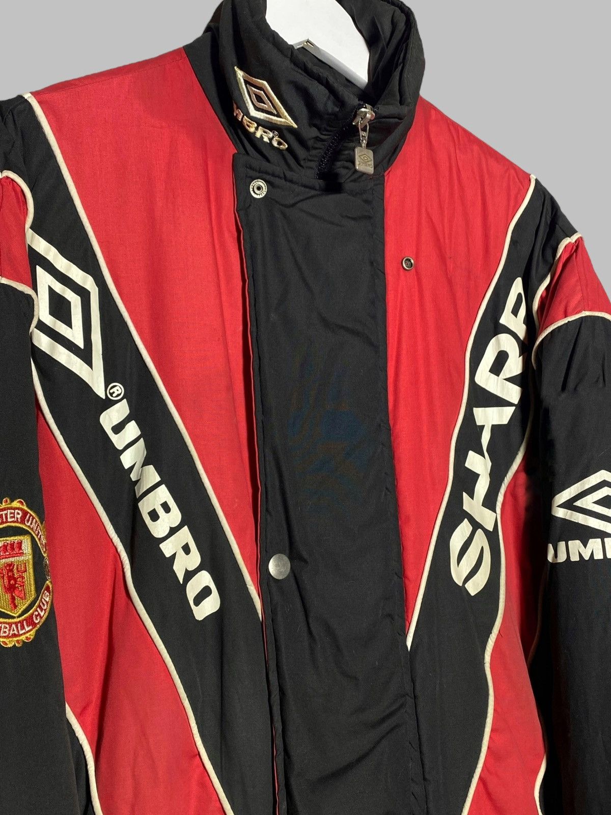 Umbro 1992/93 Manchester United Umbro Sharp Padded Bench Coat Size US L / EU 52-54 / 3 - 3 Thumbnail