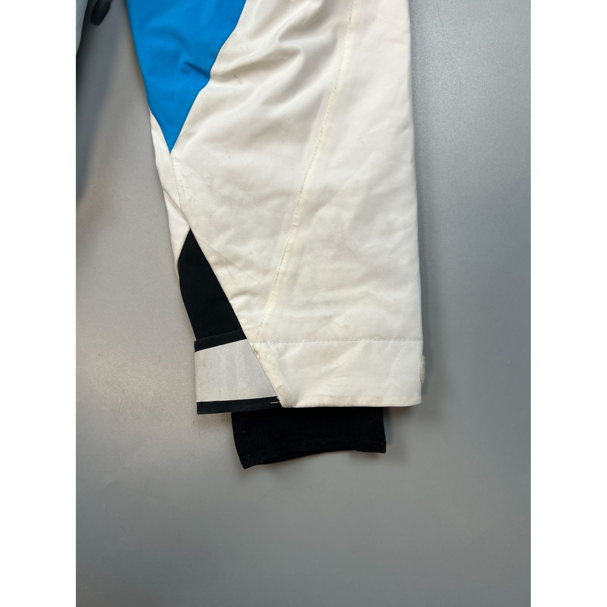 KJUS Kjus White Ski Jacket With Ski Mask (Y0695) Size M / US 6-8 / IT 42-44 - 17 Thumbnail
