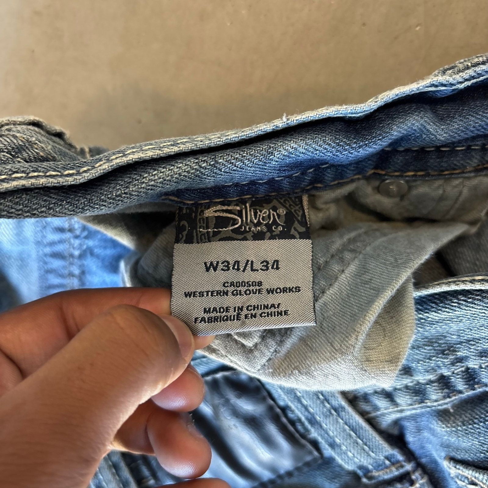 Silver Jeans Co. y2k faded washed silver bootcut jeans Size US 34 / EU 50 - 5 Thumbnail