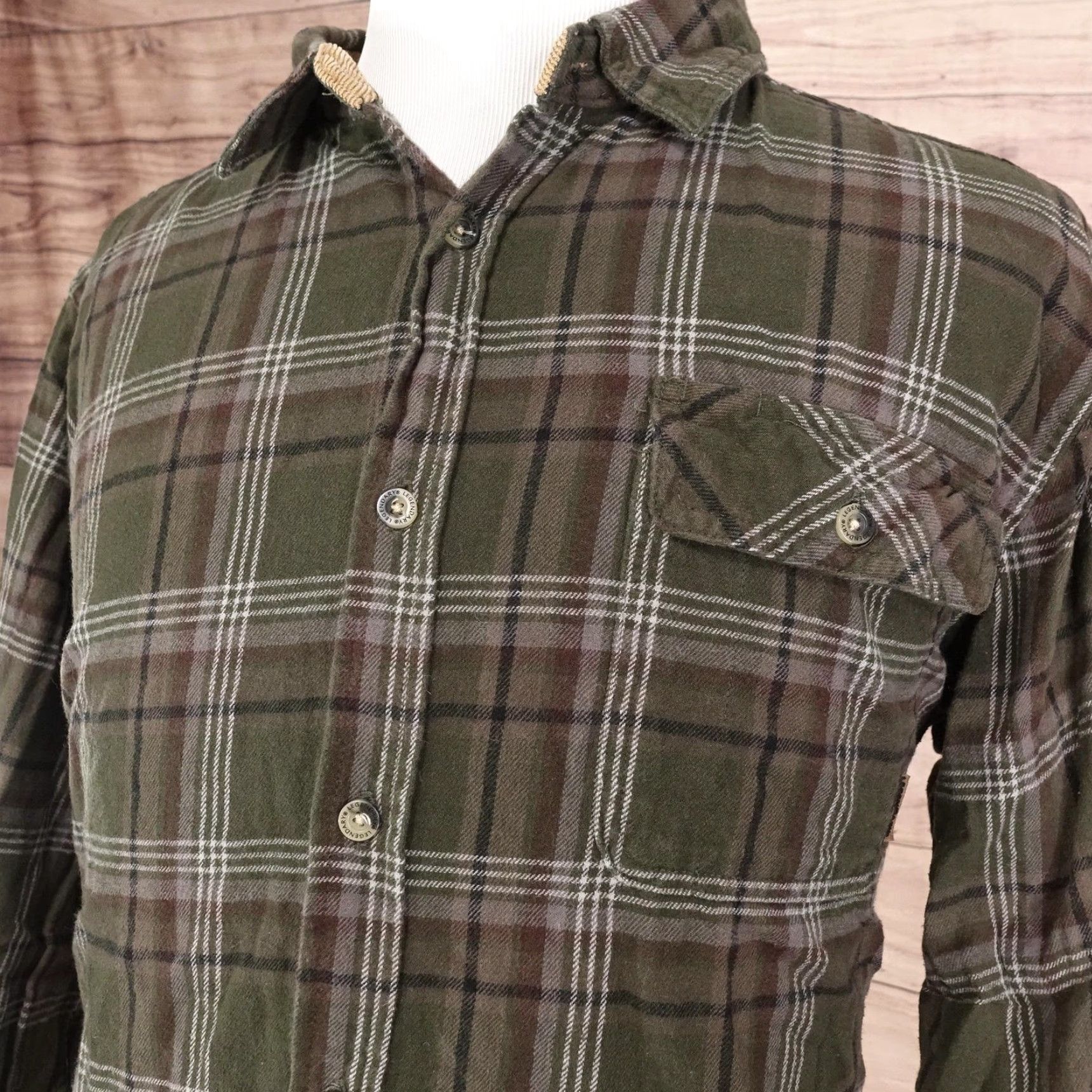 Vintage Legendary Whitetails Mens XL Flannel Shirt Green Plaid Long Sleeve Casual Outdoors Work Size US XL / EU 56 / 4 - 2 Thumbnail