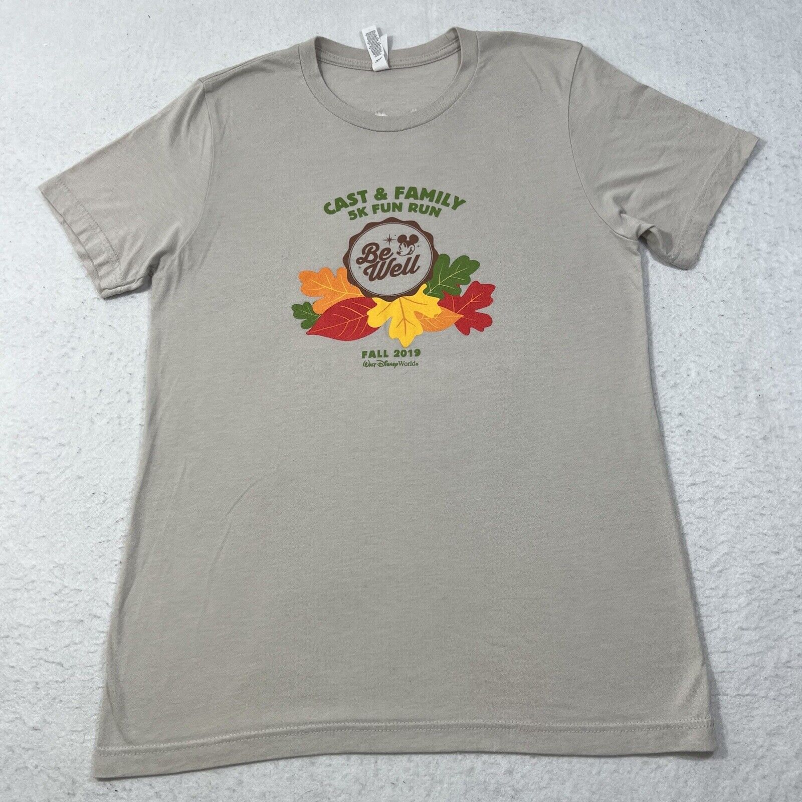 Disney RunDisney Disney World Cast & Family 2019 5K Graphic T Shirt Size US M / EU 48-50 / 2 - 1 Thumbnail