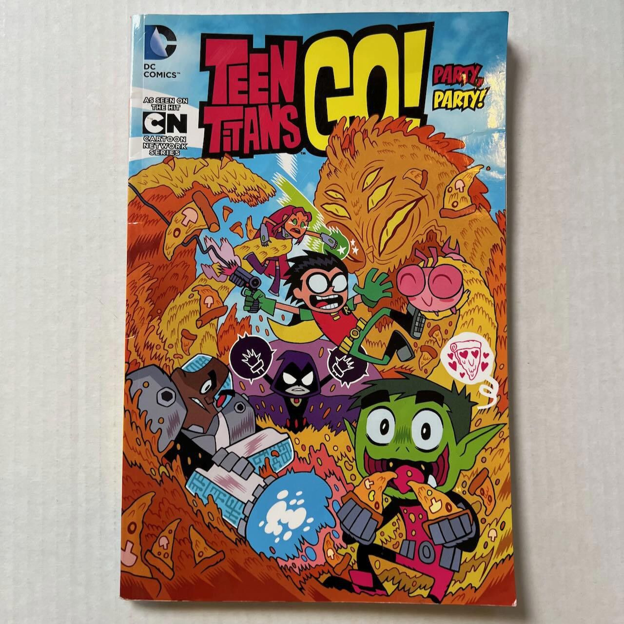 DC Comics DC Comics Teen Titans Go! Party, Party! Excellent Size ONE SIZE - 2 Thumbnail