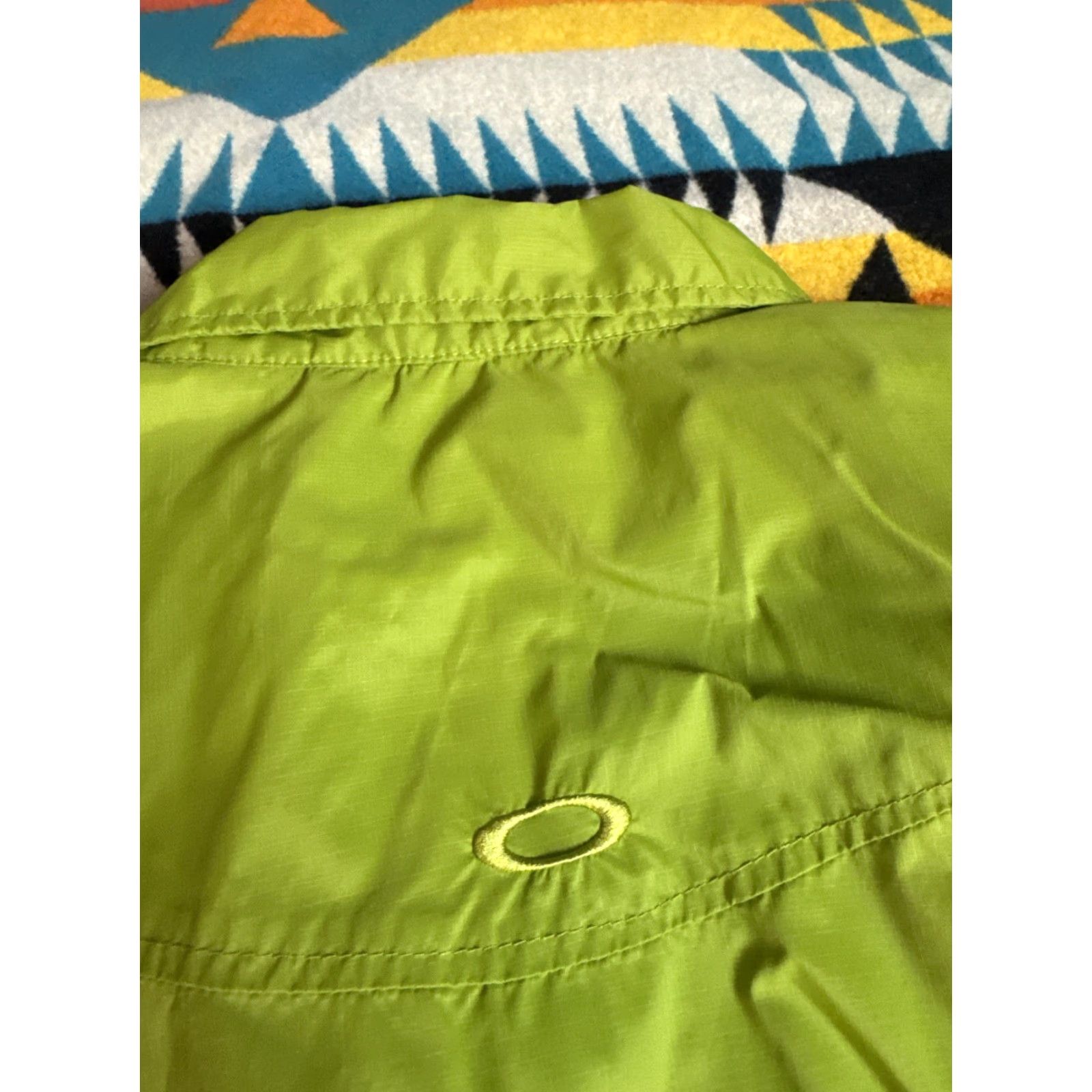 Oakley VINTAGE Oakley Windbreaker Jacket Full Zip Coaches Coat 2XL Green Men’s Mens Size US XXL / EU 58 / 5 - 8 Thumbnail