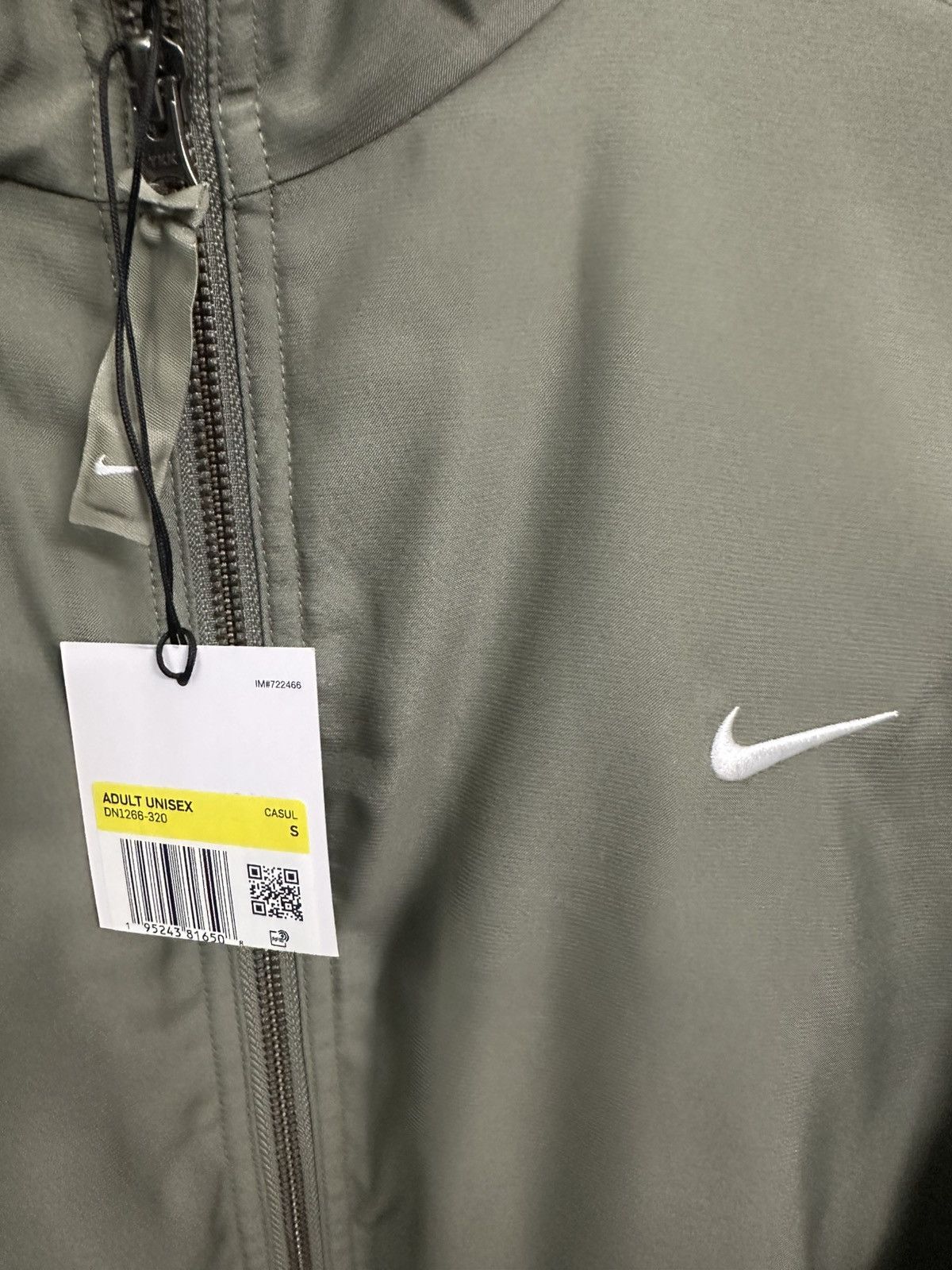 Nike Nike Oversized Solo Swoosh Satin Bomber Jacket Light Army Size US S / EU 44-46 / 1 - 4 Thumbnail