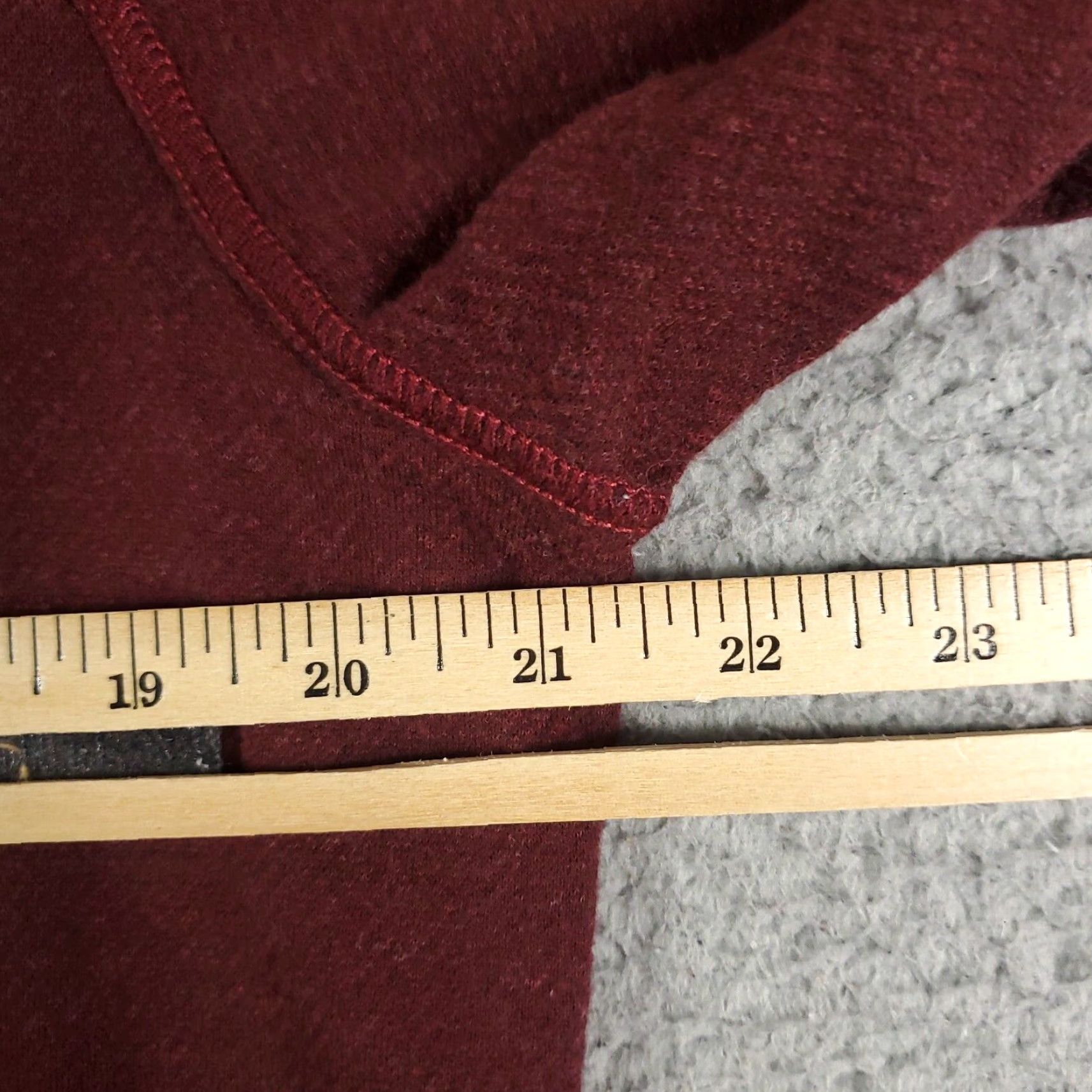 Tommy Bahama Tommy Bahama Mens Medium Burgundy Button Front Pullover Sweatshirt Size US M / EU 48-50 / 2 - 7 Thumbnail