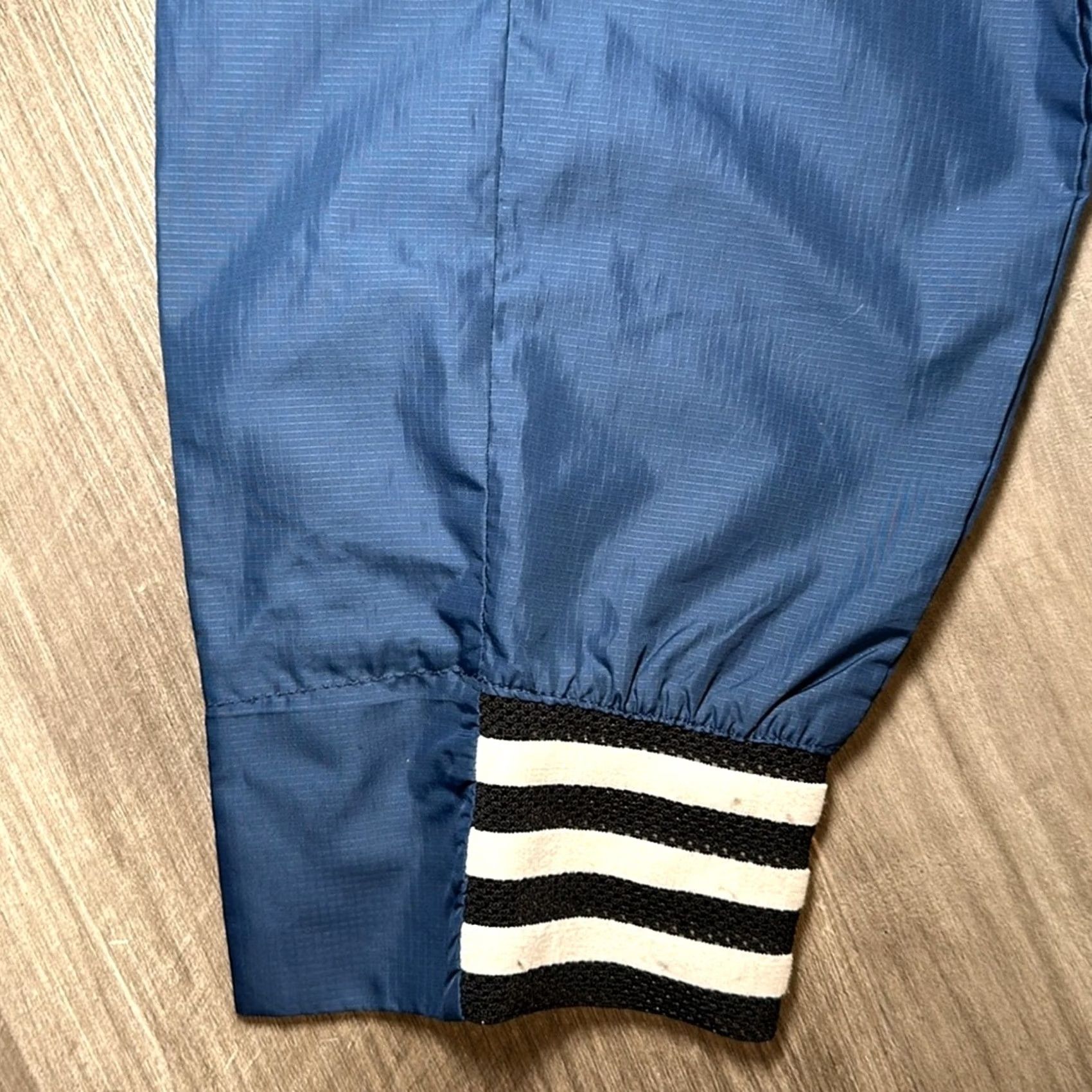 Adidas Adidas Track Jacket - XL Windbreaker Men White Polyester Jacket Size US XL / EU 56 / 4 - 4 Thumbnail
