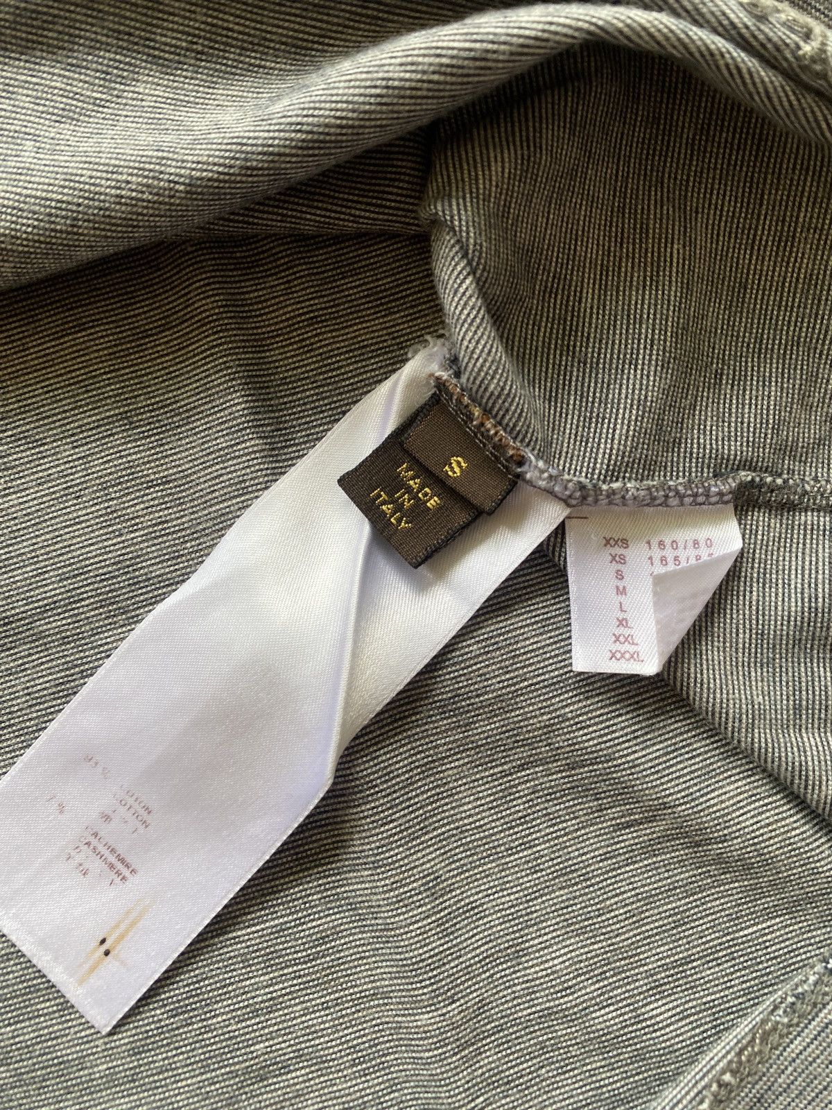 Louis Vuitton Louis Vuitton Simple pocket tee Size US S / EU 44-46 / 1 - 4 Thumbnail