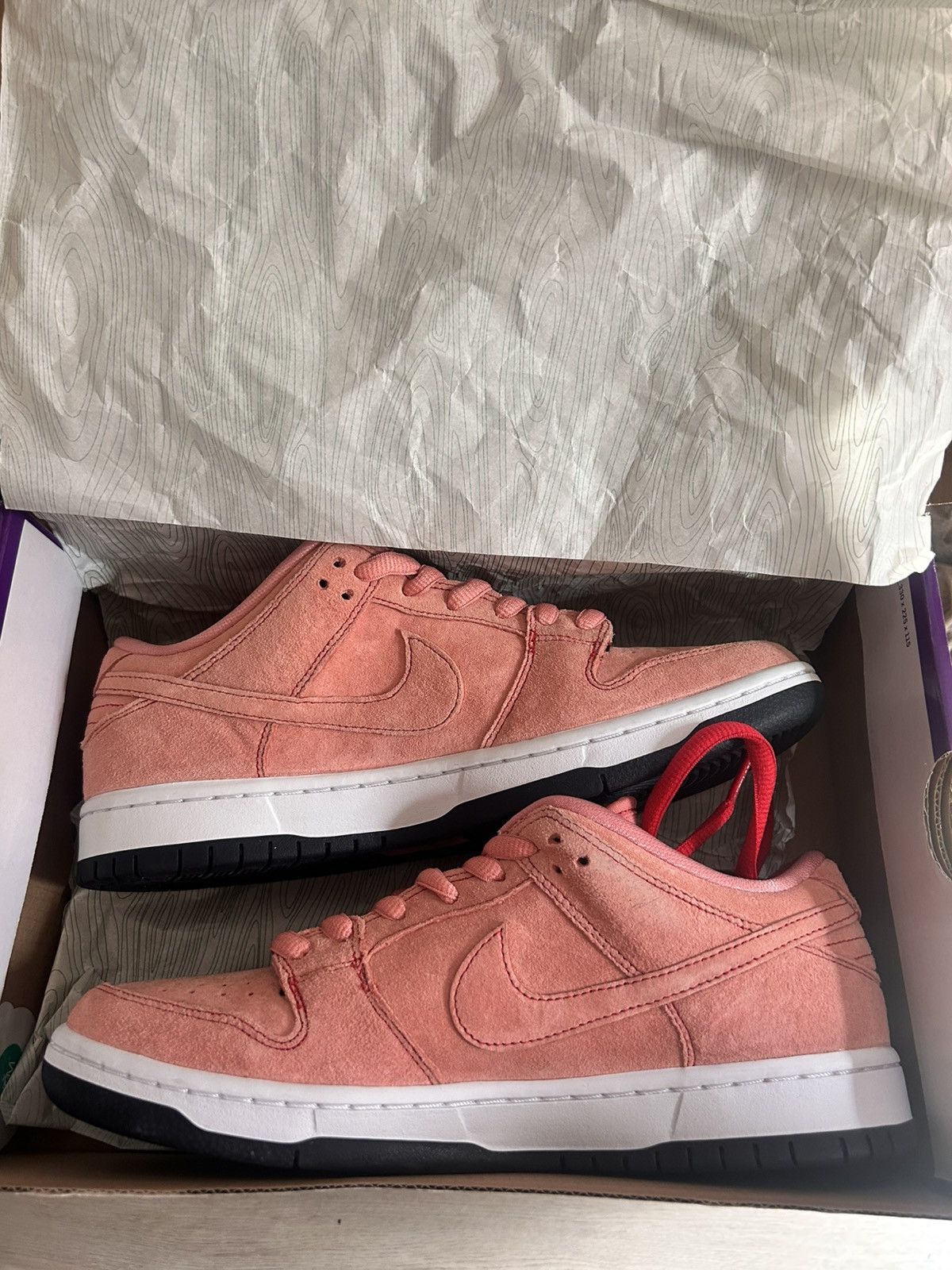 Nike Nike Dunk Low SB ‘Pink Pig’ size 9.5 Size US 9.5 / EU 42-43 - 2 Thumbnail