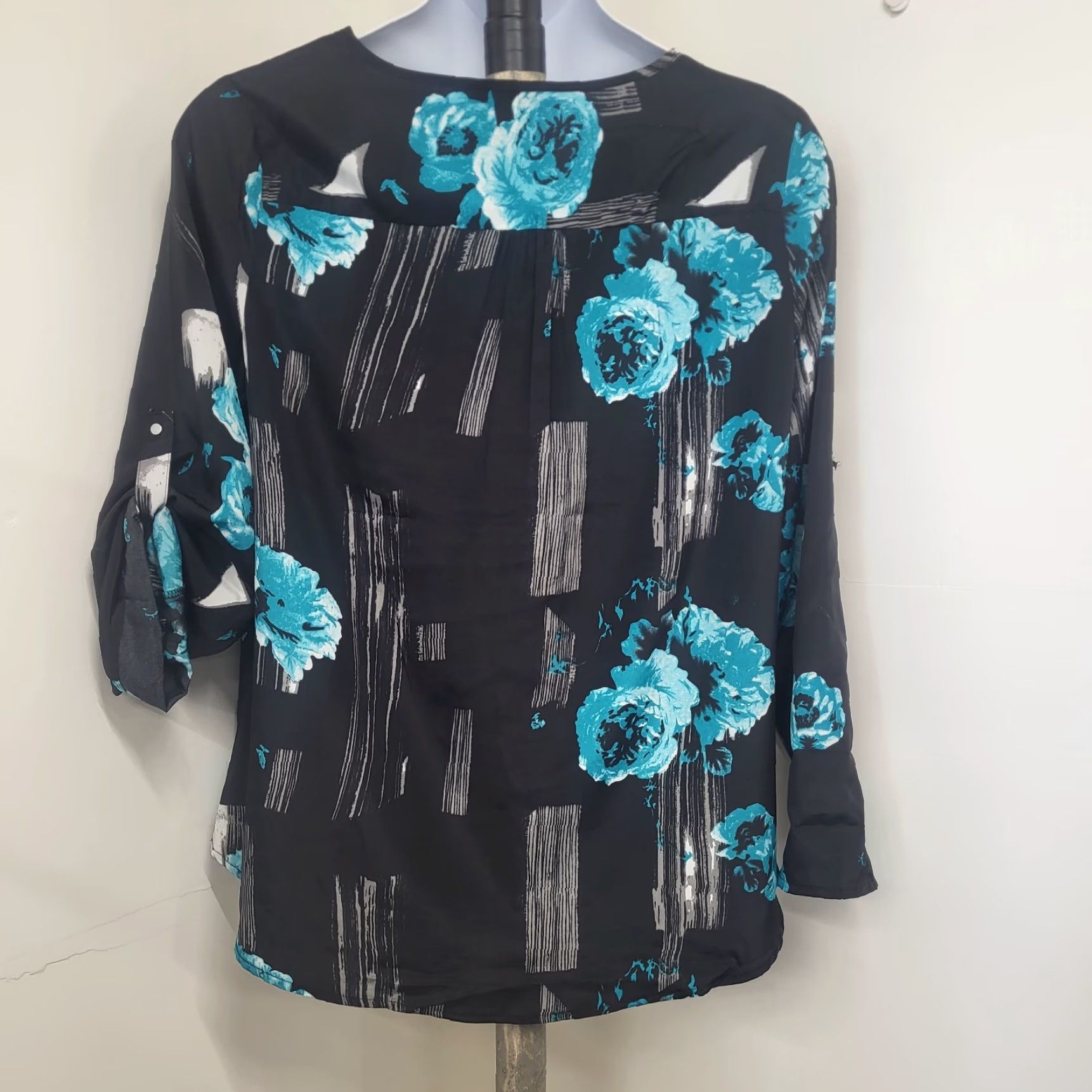 Vintage Larry Levine Blouse Women's XL Black Blue Floral Keyhole Neckline Preppy Tunic, Long Sleeve, Polyester, Regular Fit Size XL / US 12-14 / IT 48-50 - 3 Thumbnail