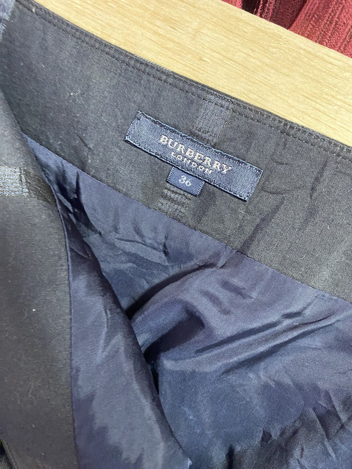 Burberry Burberry skirt Size 30" / US 8 / IT 44 - 7 Thumbnail