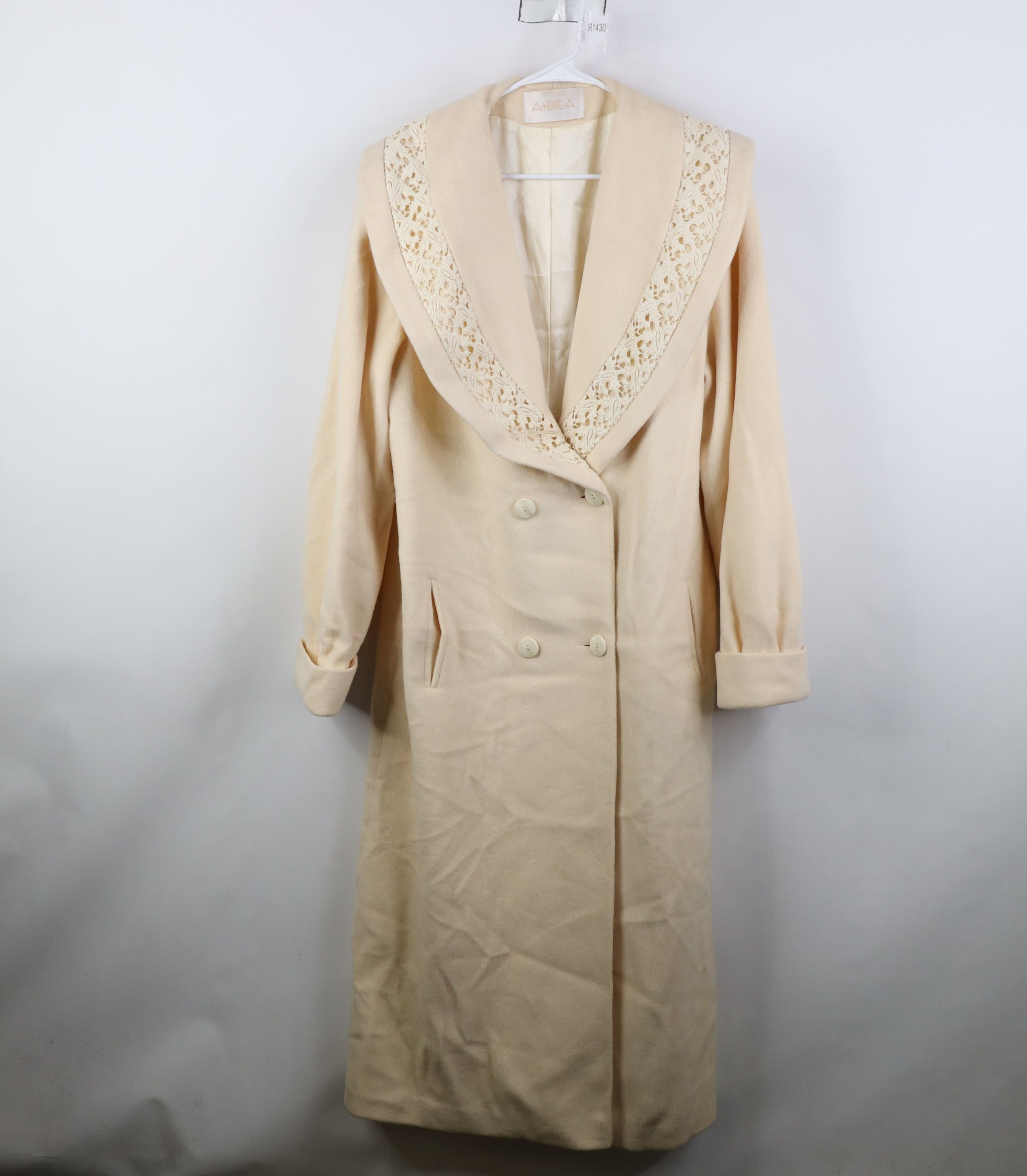 Vintage 90s Streetwear Lace Shawl Overcoat Jacket Cream USA