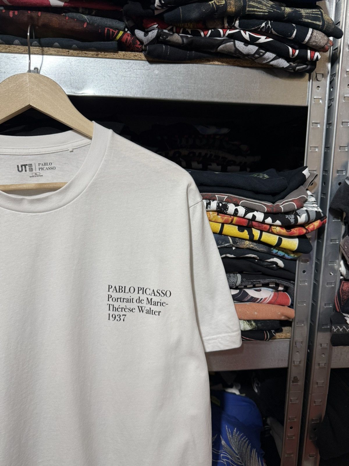 Uniqlo UNIQLO Pablo Picasso Portrait De Merie-Therese Walter TShirt Size US XL / EU 56 / 4 - 4 Thumbnail