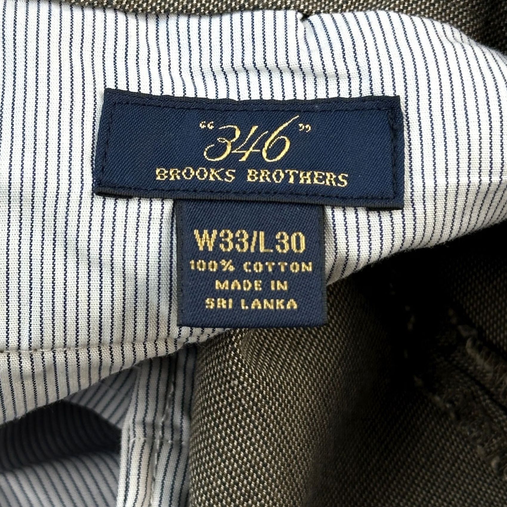 Brooks Brothers Brooks Brothers 346 Pants Mens 33x30 Flat Front Chino Casual Relaxed Brown Solid 30 in inseam, Regular Waist 33 in, Logo, Preppy, Retro, Mens Size US 34 / EU 50 - 6 Thumbnail