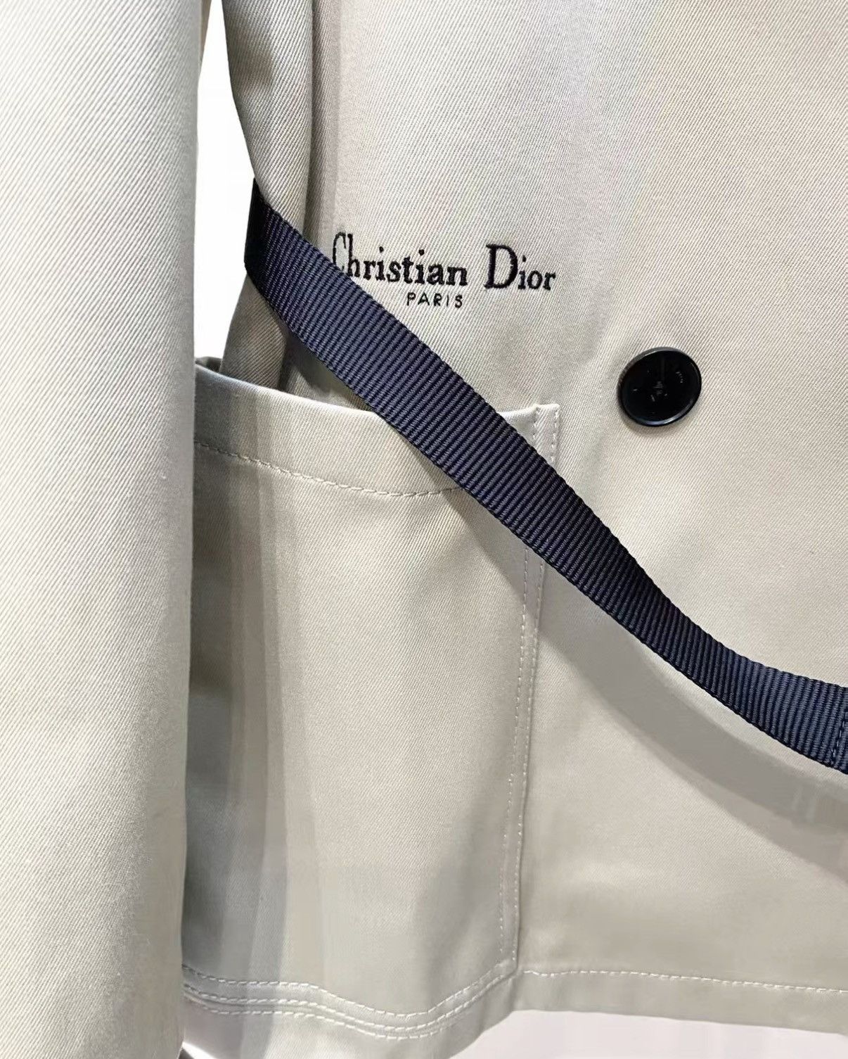 Dior Dior F40 Khaki Double-Breasted Blazer with Belt J33 Size S / US 4 / IT 40 - 4 Thumbnail