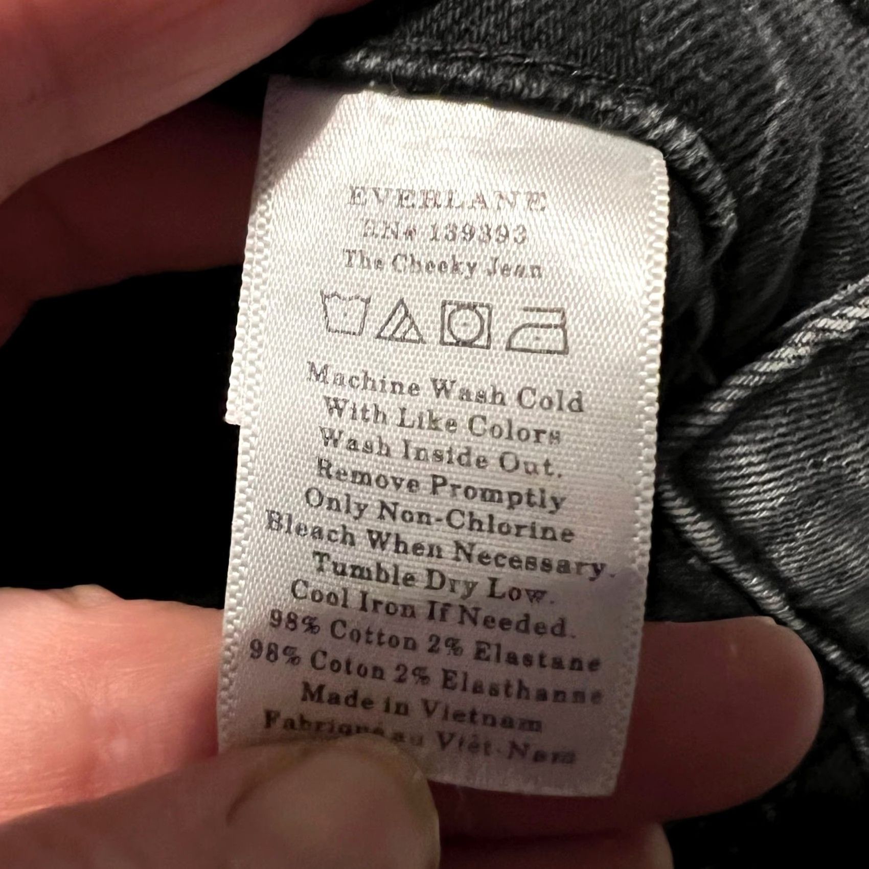 Everlane Everlane Jeans Womens 26 Cheeky Cropped Faded Black Cropped Pants Womens 26 Regular Black Cropped Jeans Size 26" / US 2 / IT 38 - 6 Thumbnail
