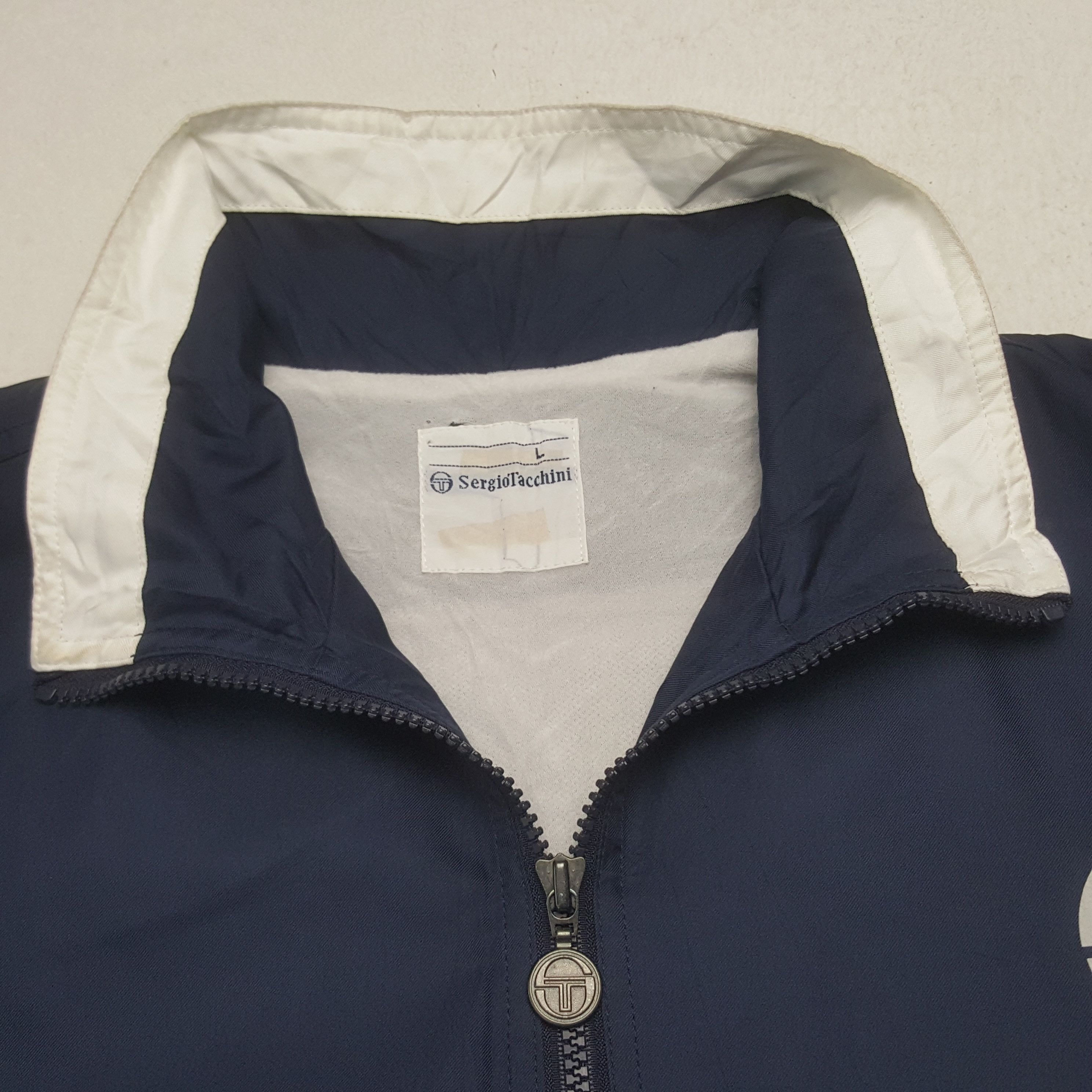 Sergio Tacchini Vintage Sergio Tacchini Tennis Windbreaker Jacket C302N20 Size US XL / EU 56 / 4 - 4 Thumbnail