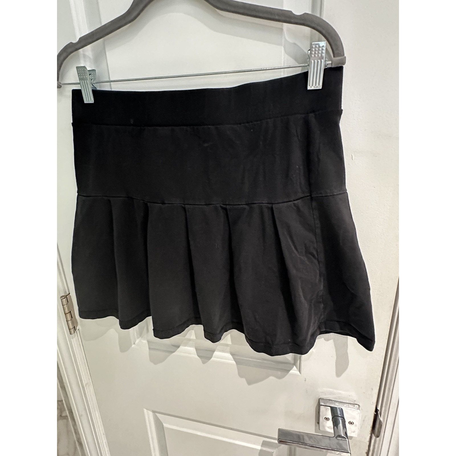 Primark Primark Women’s Black Drop-Waist Mini Skirt Size 8 / Medium Size 30" / US 8 / IT 44 - 1 Thumbnail