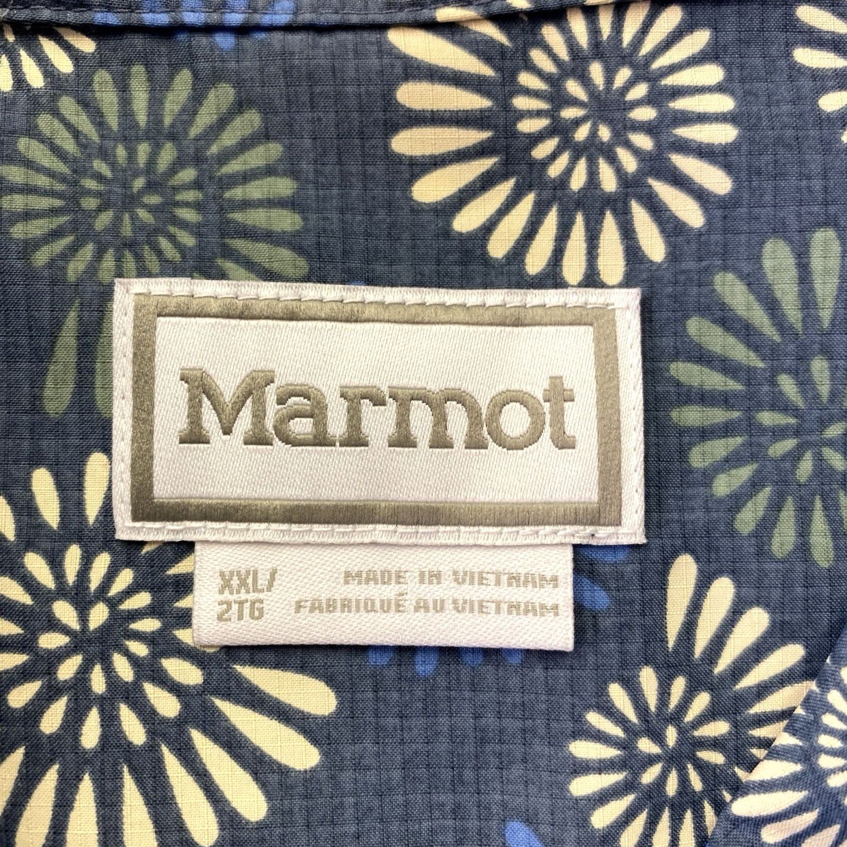 Marmot Marmot Short Sleeve Button Shirt Men 2XL Blue Print AOP Graphic Print Casual Button-Up Shirt Mens | Marmot Size US XXL / EU 58 / 5 - 3 Thumbnail