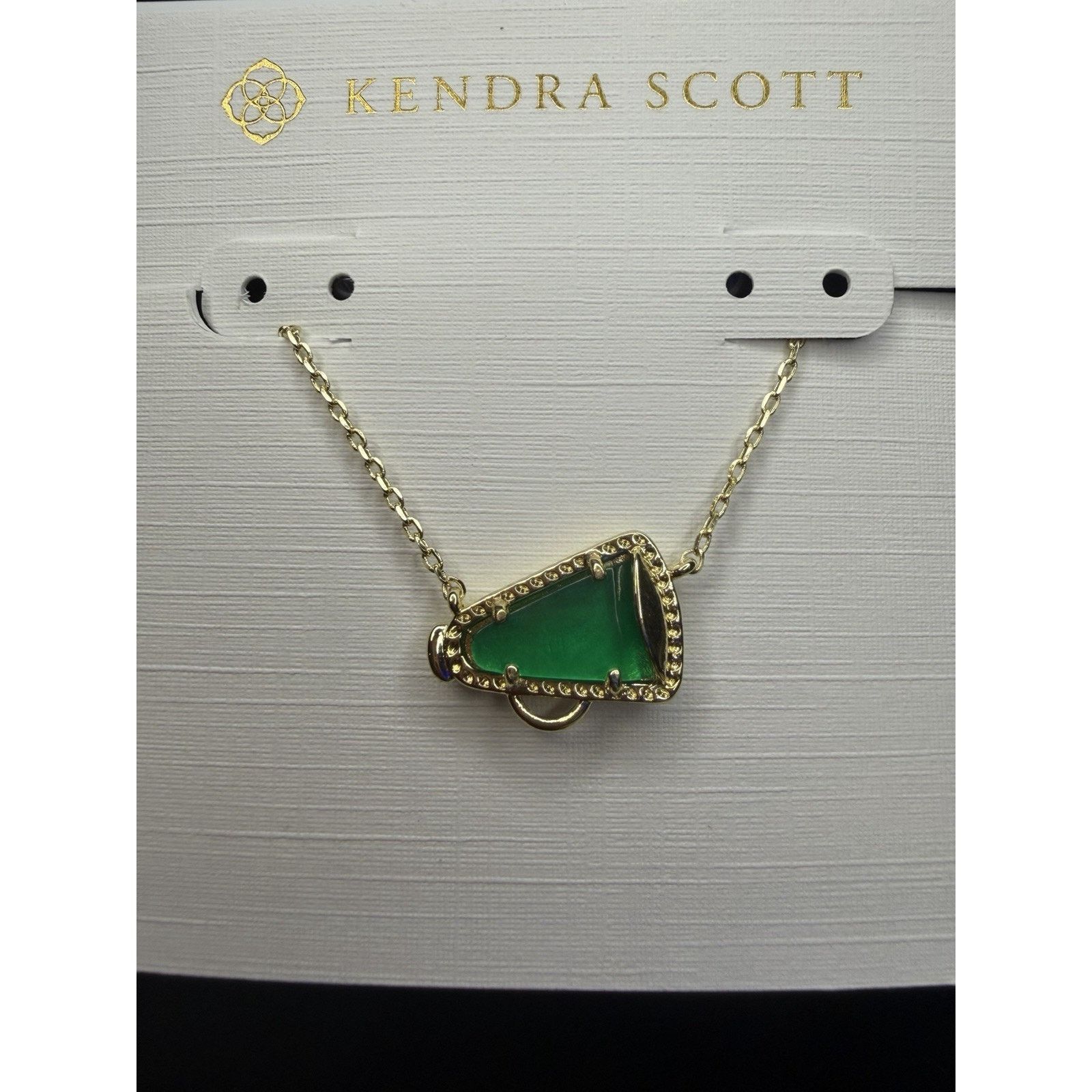 Kendra Scott Kendra Scott Cheer Gold Short Pendant Necklace Emerald NEW Size ONE SIZE - 7 Thumbnail