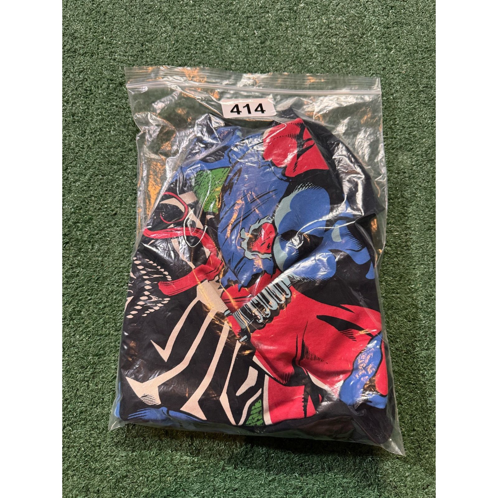 Marvel Comics Chronic Images Scarlet Spiderman VS Venom AOP Tee L Size US M / EU 48-50 / 2 - 5 Thumbnail