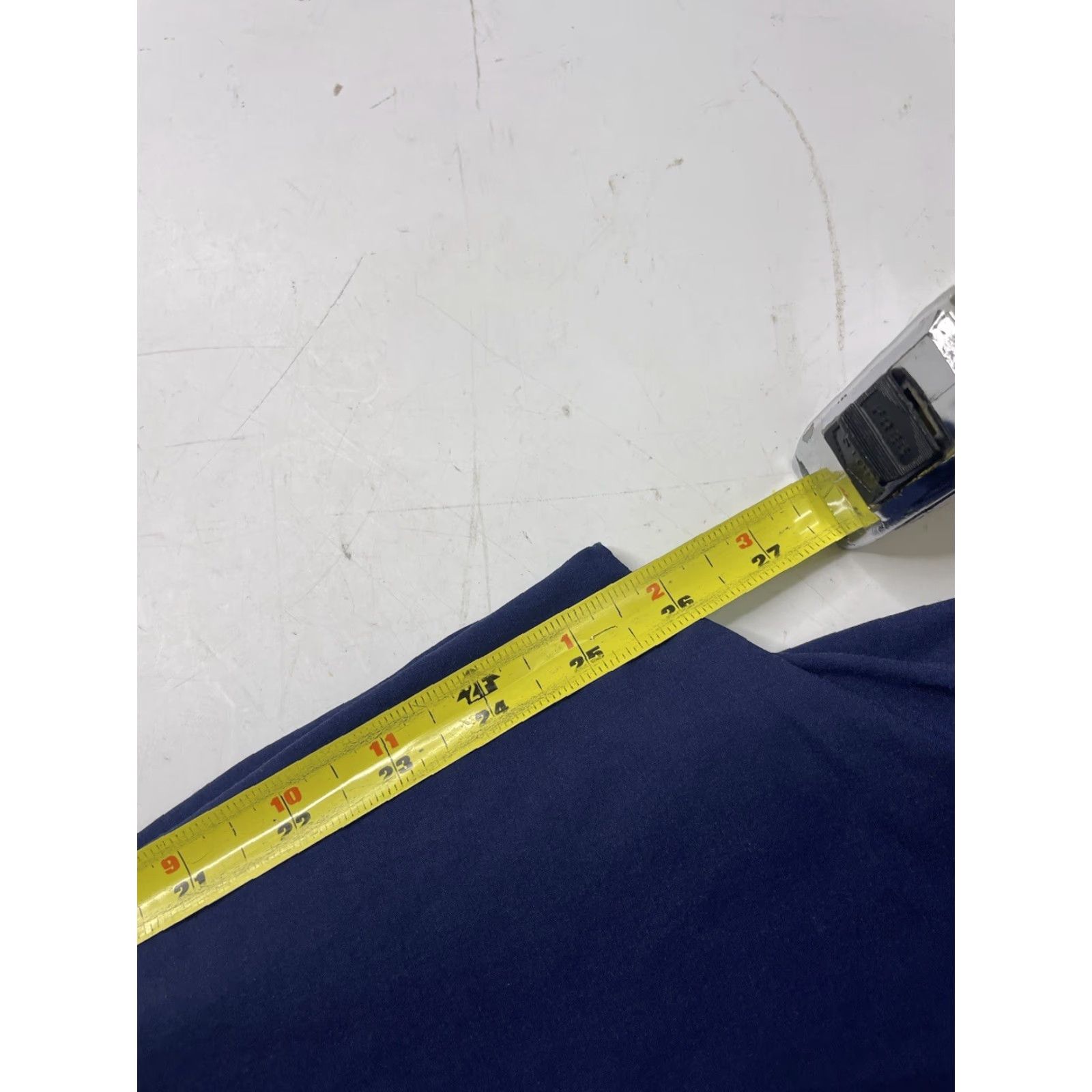 Vineyard Vines Vineyard Vines On The Go Performance Pants Blue Mens Size 35x30 Chino Light Weight Quick Dry Stretch 5-Pocket Belt Loops Flat Front Straight Leg Size US 35 - 7 Thumbnail