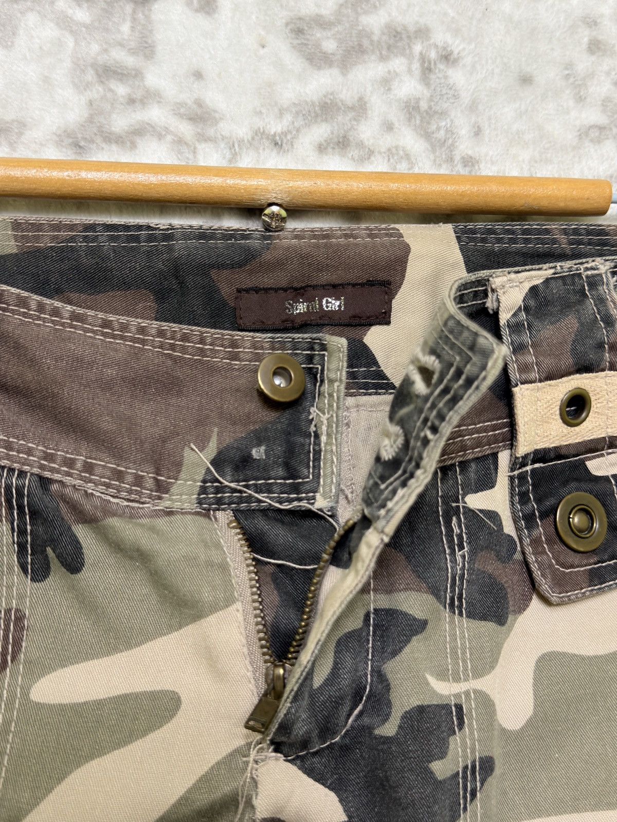 GOA Spiral Girl Camo Cargo Flare Pants Low Rise Women Denim Size US 29 - 8 Thumbnail
