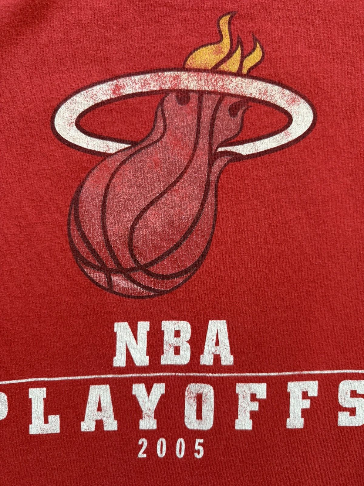 NBA Miami Heat The Red Zone NBA Playoffs 2005 Shirt Size US XL / EU 56 / 4 - 3 Thumbnail