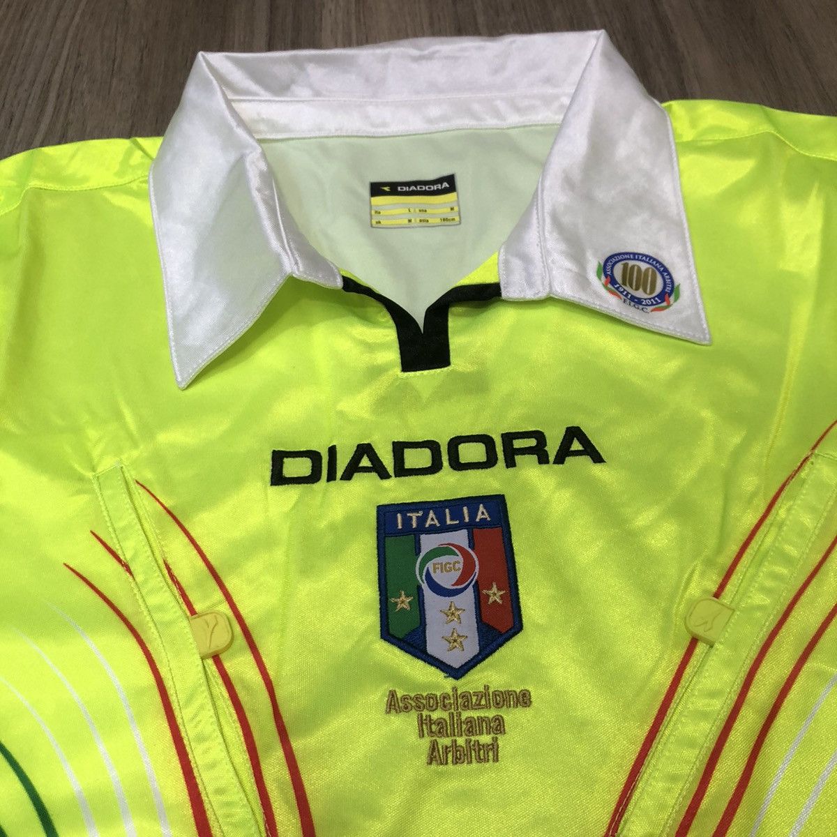 Diadora Italy Serie A 2011 referee jersey Size US M / EU 48-50 / 2 - 4 Thumbnail