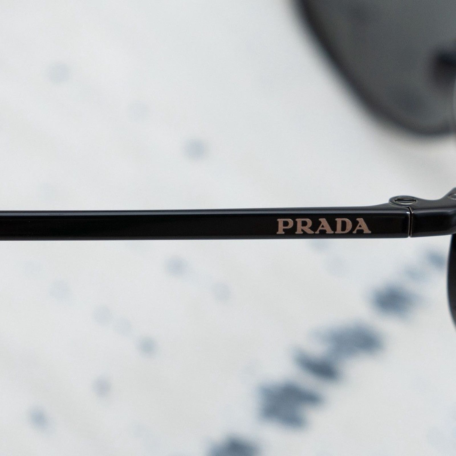 Vintage prada logo black mirrored aviator oval sunglasses