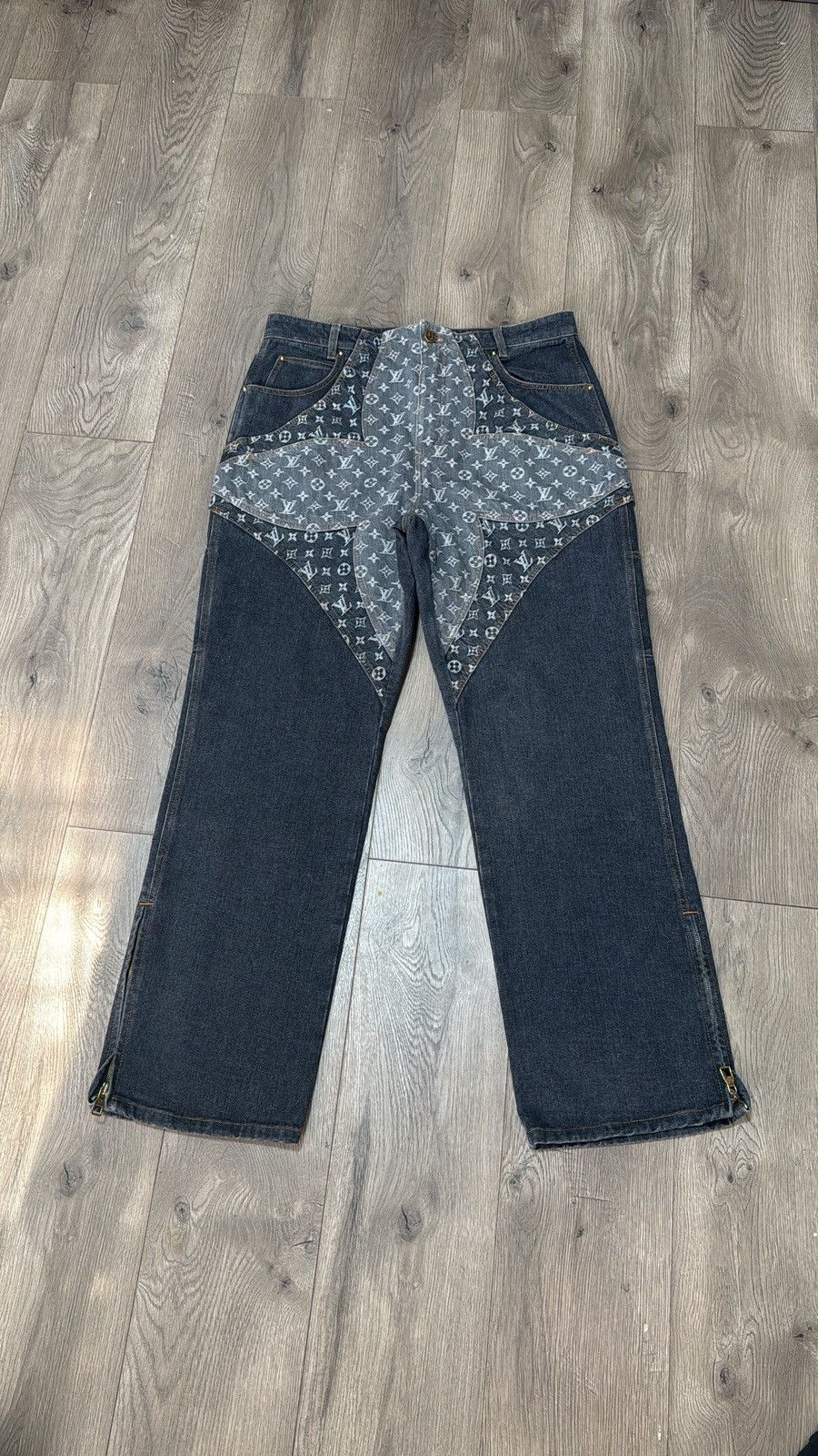 Louis Vuitton Louis Vuitton Monogram Panel Zip Denim Jeans Size 36 Size US 36 / EU 52 - 1 Thumbnail