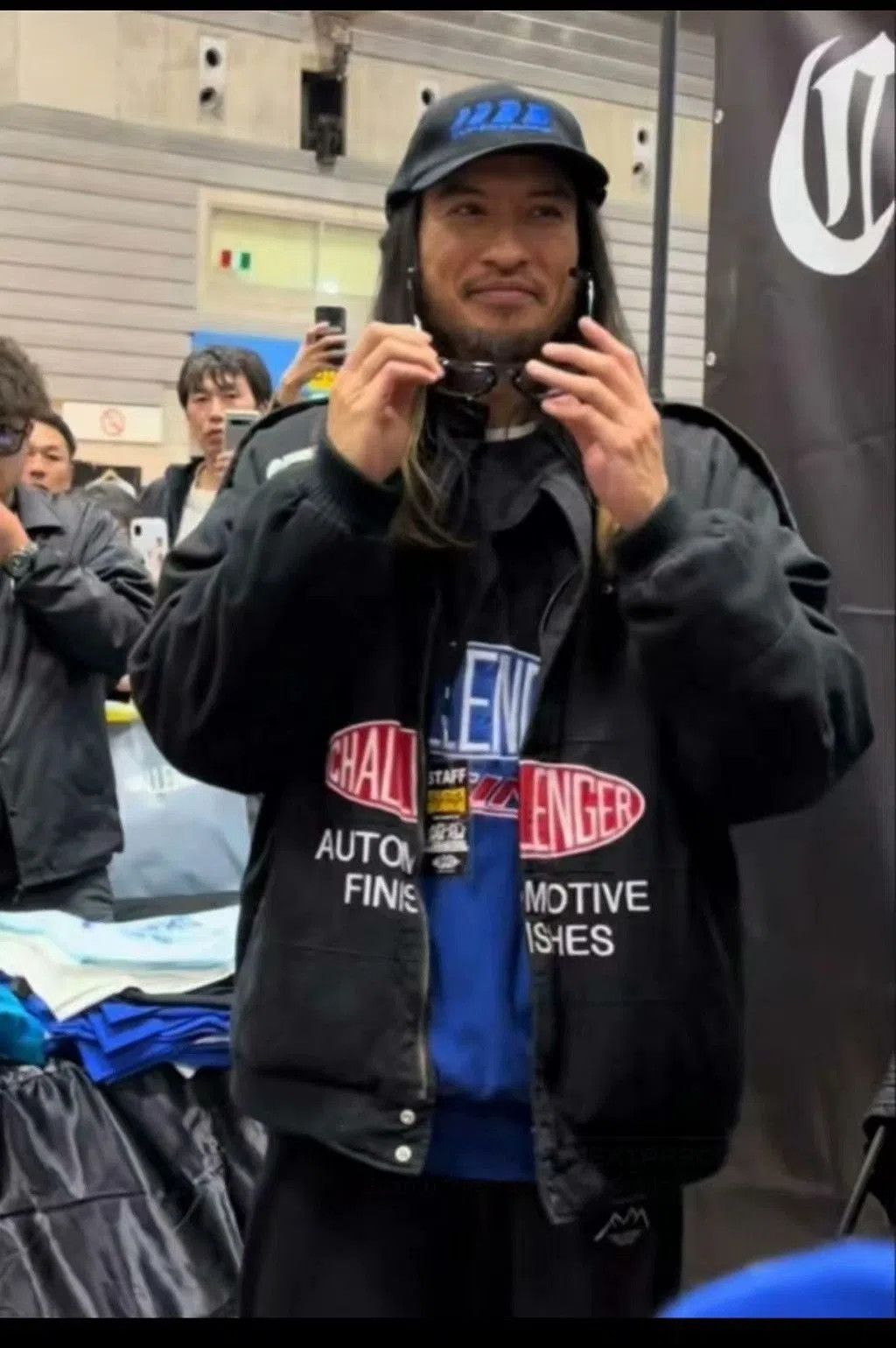 Other Challenger Vintage Motorcycle Hoodie. Size US XL / EU 56 / 4 - 5 Thumbnail