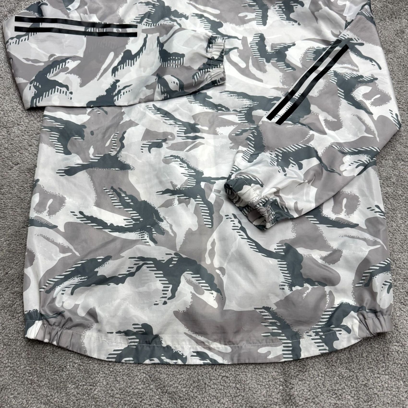 Adidas Adidas Windbreaker Hoodie Jacket Womens XL Gray Full Zip Camouflage Active Size XL / US 12-14 / IT 48-50 - 6 Thumbnail