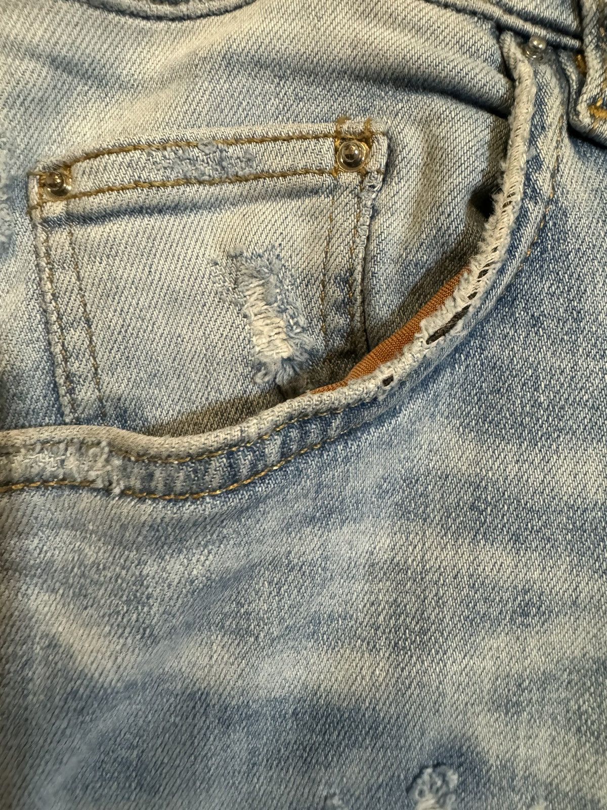 Amiri EUC Amiri Distressed Denim Skinny Jeans Size US 36 / EU 52 - 2 Thumbnail