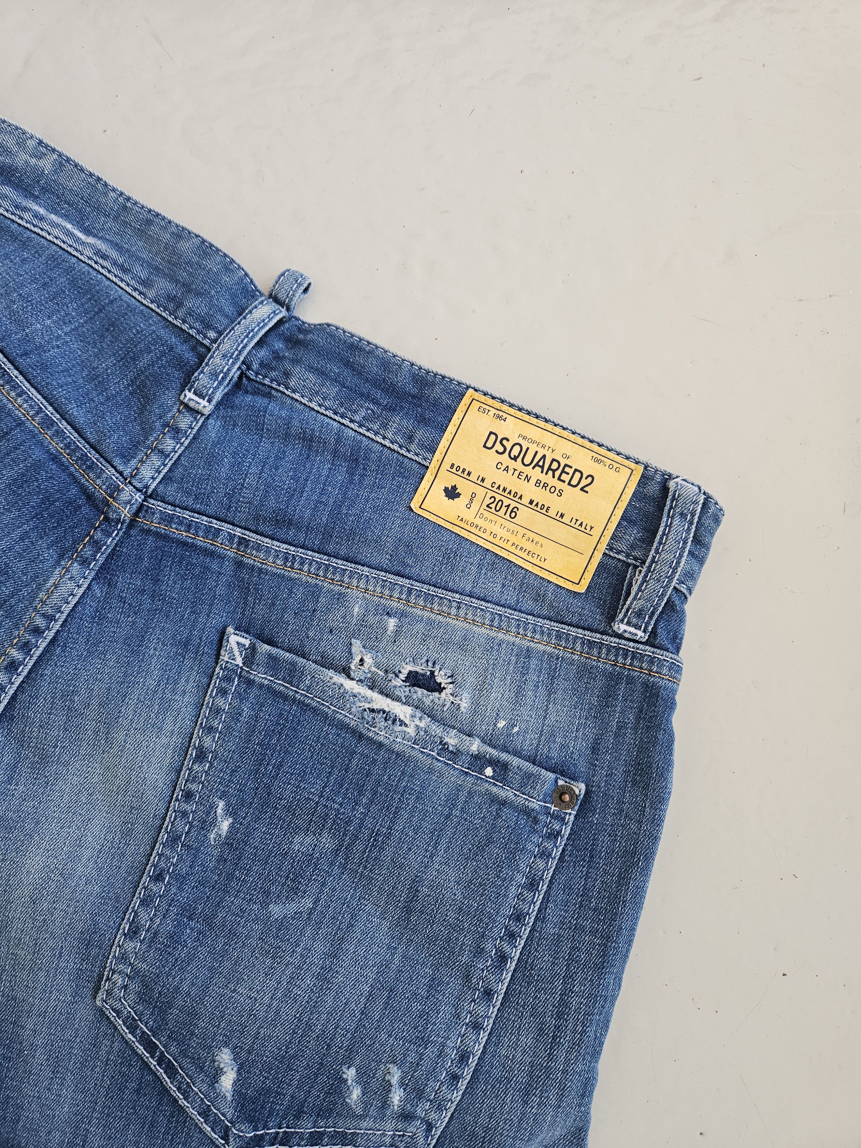 Dsquared2 Dsquared2 square crotch short distressed denim Size US 32 / EU 48 - 11 Thumbnail