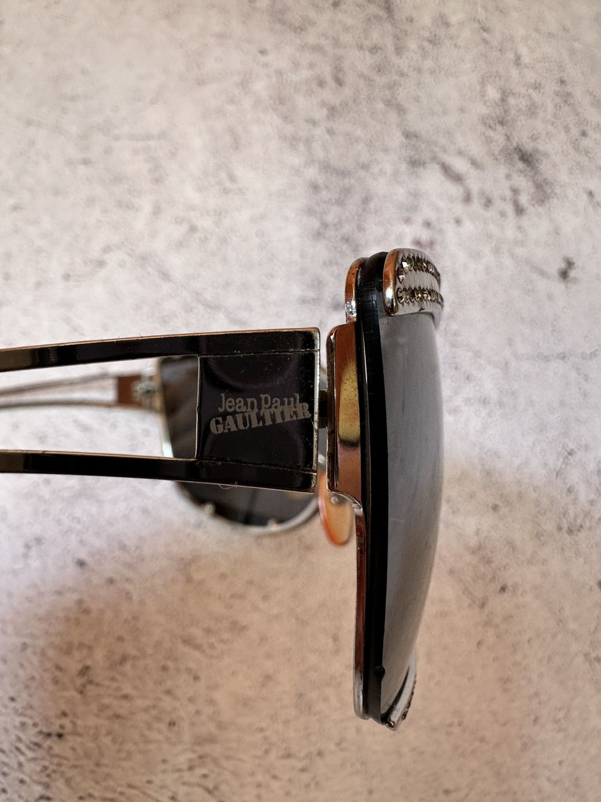 Jean Paul Gaultier 🩸RARE🩸Jean Paul Gaultier 2000s vintage sunglasses Size ONE SIZE - 7 Thumbnail