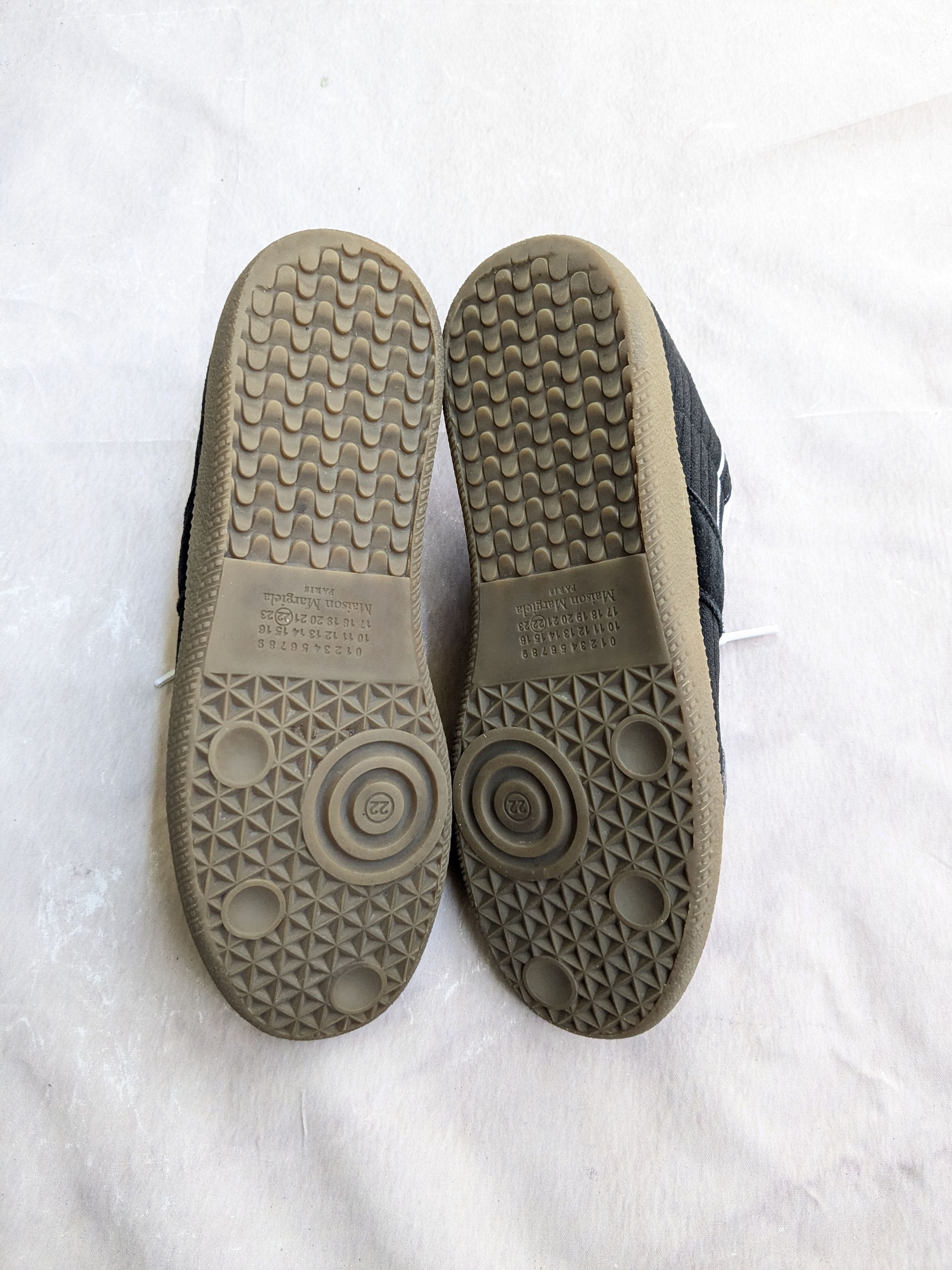 Maison Margiela Maison Margiela GAT Replica Gray Black 7.5 40.5 Low Suede Size US 7.5 / EU 40-41 - 18 Thumbnail