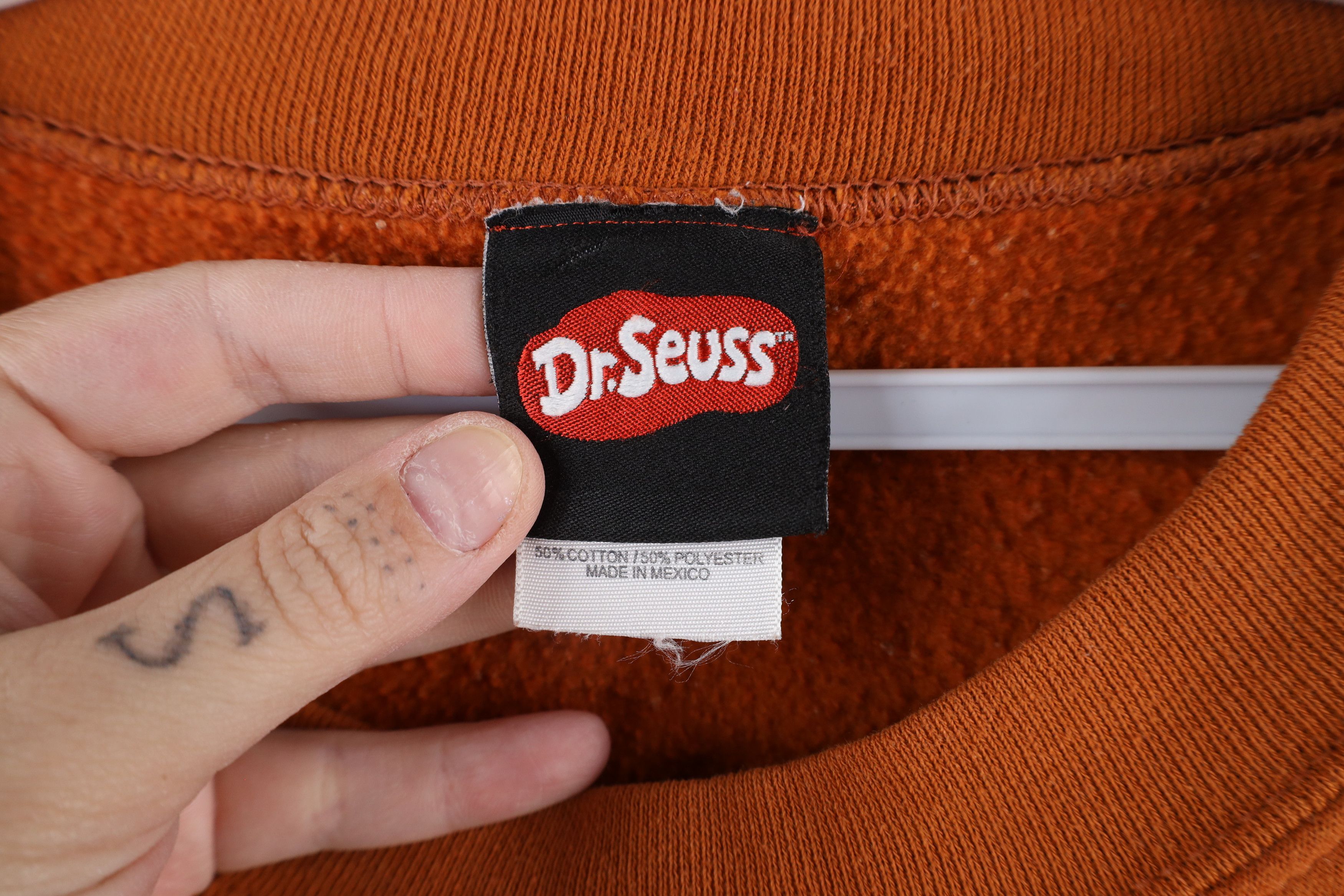 Vintage Vintage Y2K 2006 Dr Seuss Hears A Who Sweatshirt Orange Size US XL / EU 56 / 4 - 4 Thumbnail