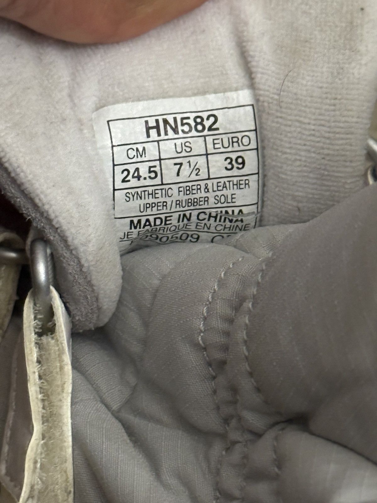 Onitsuka Tiger Onitsuka Tiger Snow Winter Heaven boots Size US 8 / IT 38 - 8 Thumbnail