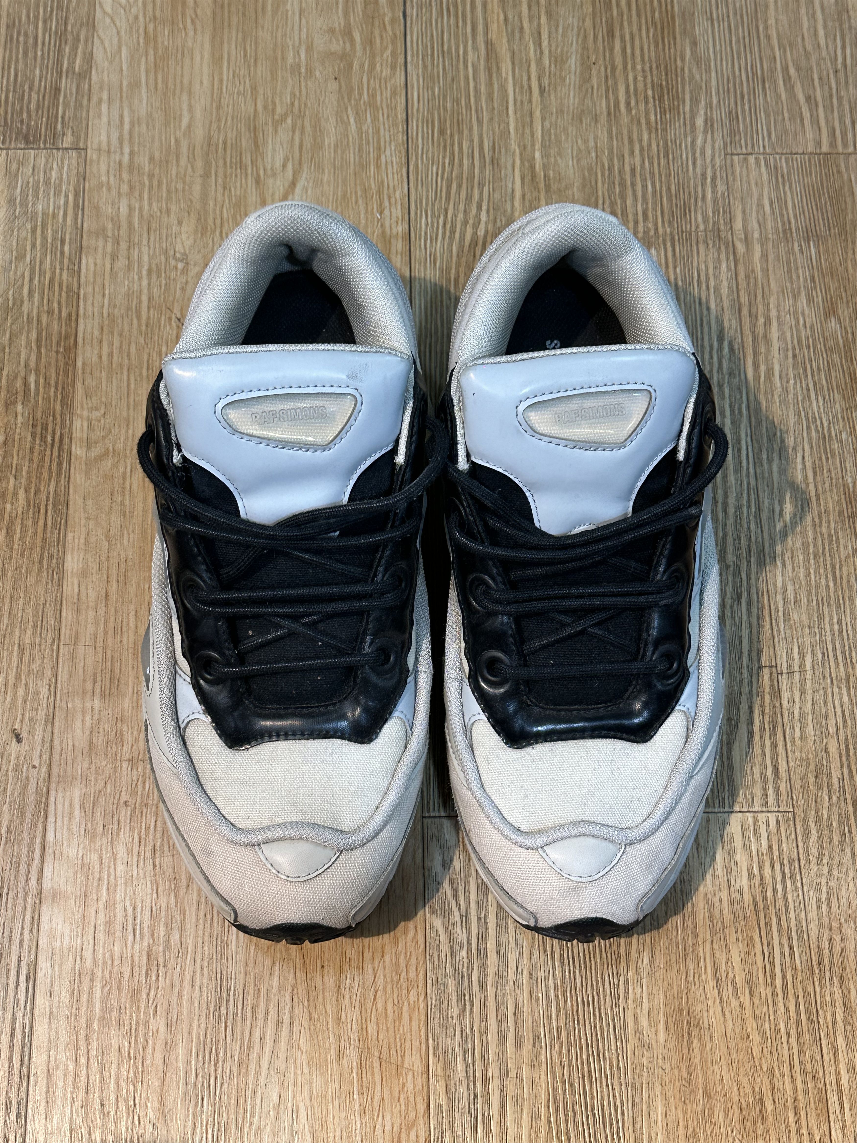 Adidas × Raf Simons raf simons x adidas Ozweego Size US 8.5 / EU 41-42 - 1 Thumbnail